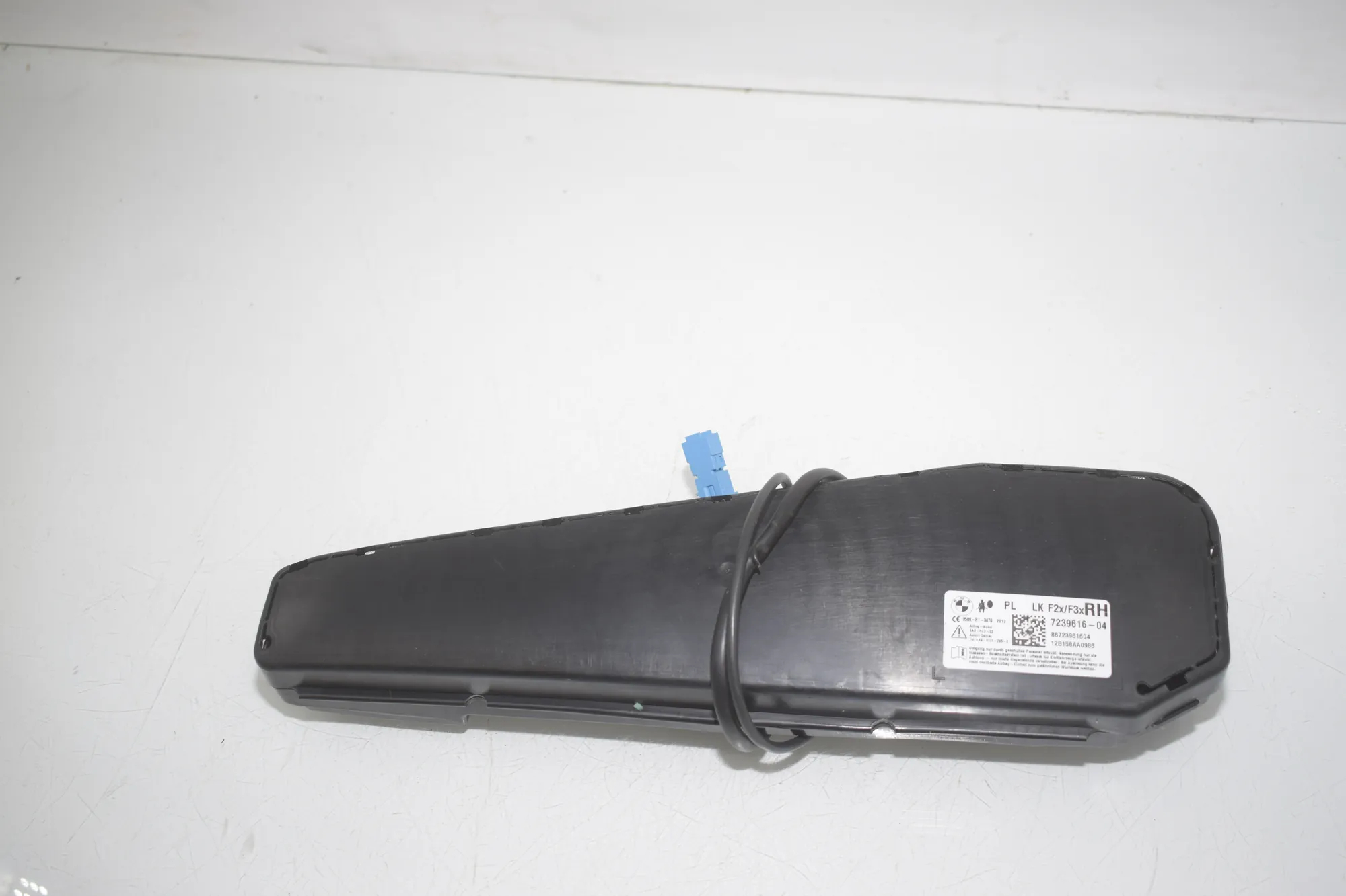 Front Right Seat Safety Bag SRS – OEM 7239616 · BMW 3 (F30, F80) BMW 3 (F30, F80) 320 i 2012 – 2