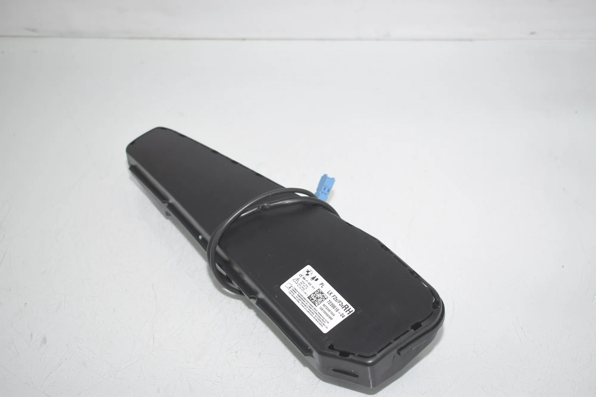 Front Right Seat Safety Bag SRS – OEM 7239616 · BMW 3 (F30, F80) BMW 3 (F30, F80) 320 i 2012 – 3