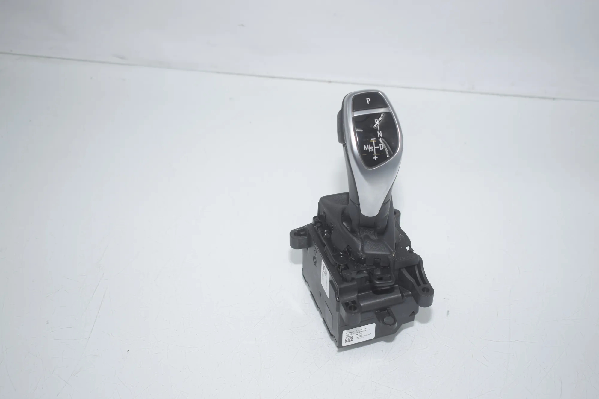Gear Shifting Mechanism – OEM 9260970 · BMW 3 (F30, F80) BMW 3 (F30, F80) 320 i 2012
