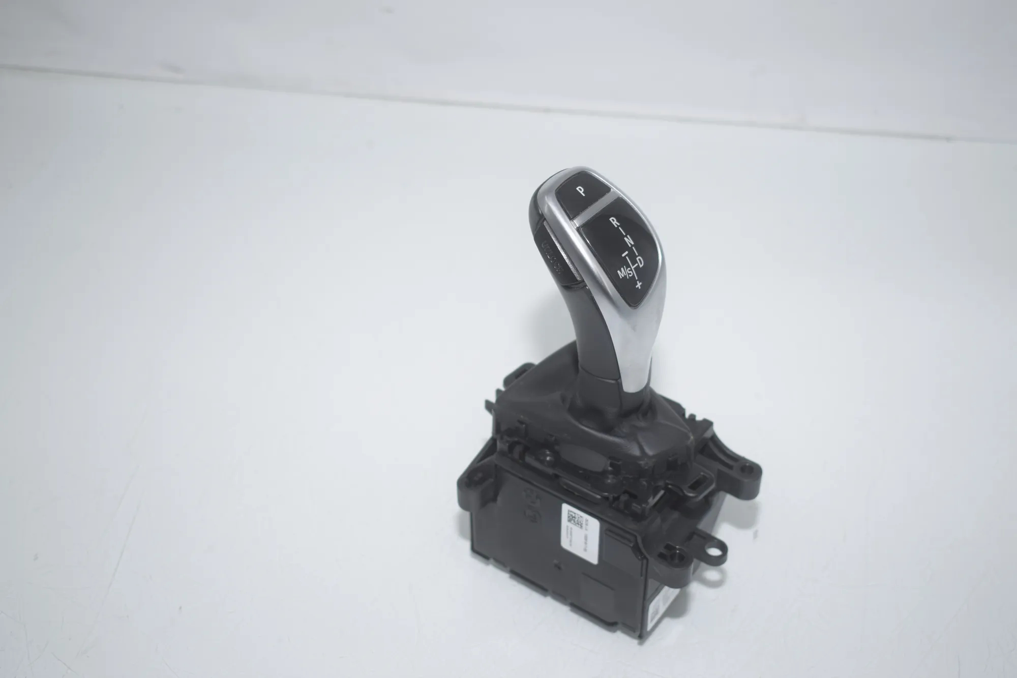 Gear Shifting Mechanism – OEM 9260970 · BMW 3 (F30, F80) BMW 3 (F30, F80) 320 i 2012 – 2