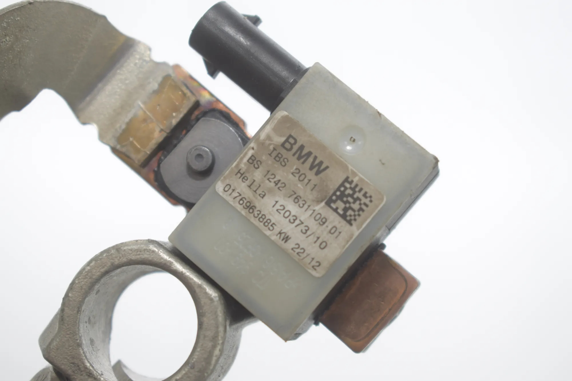 Fuse Box – OEM 9261111 · BMW 3 (F30, F80) BMW 3 (F30, F80) 320 i 2012 – 9