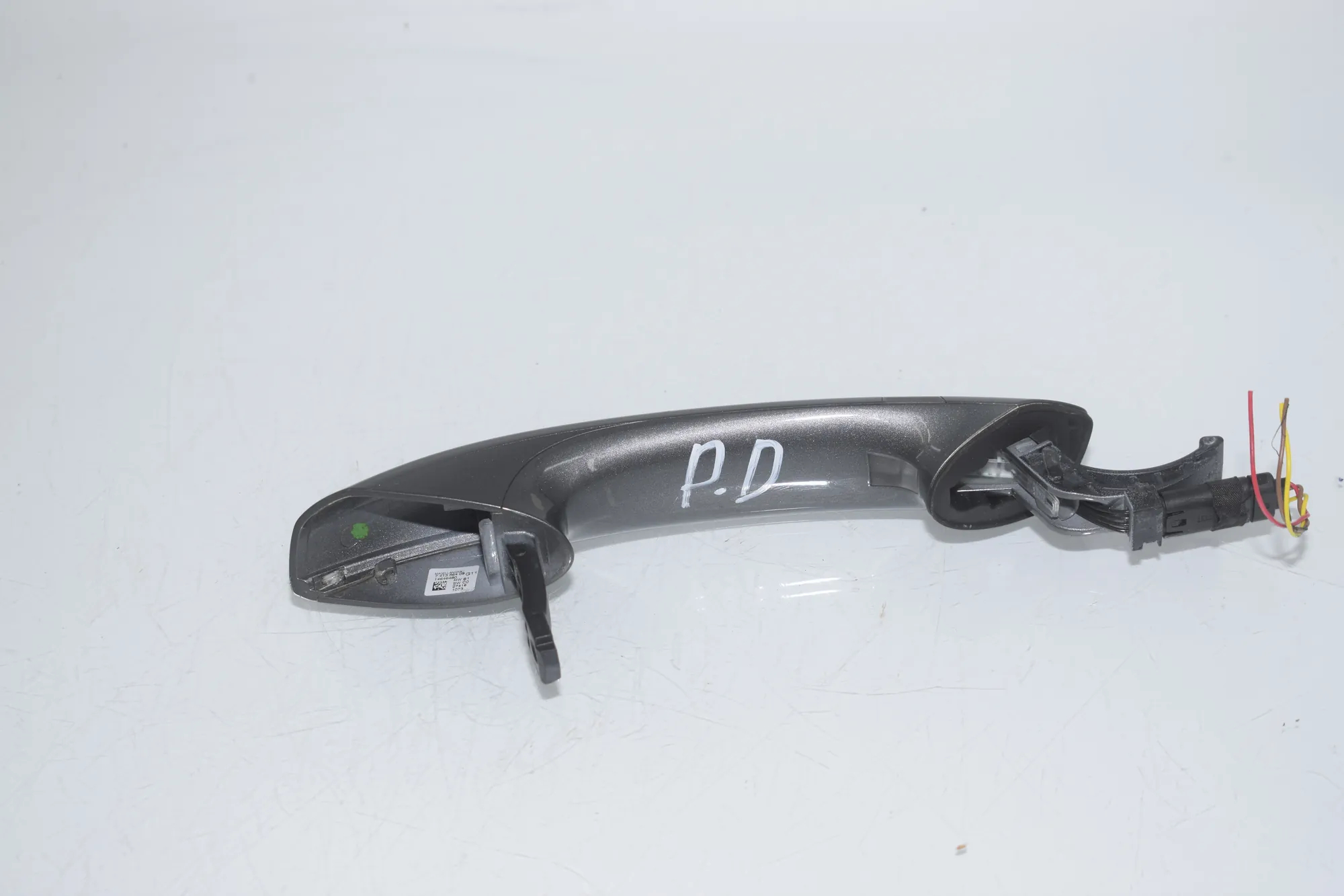 Front Right Door Exterior Handle – OEM 7472790 · BMW 7 (G11, G12) 750 d, Ld xDrive 2016 – 3