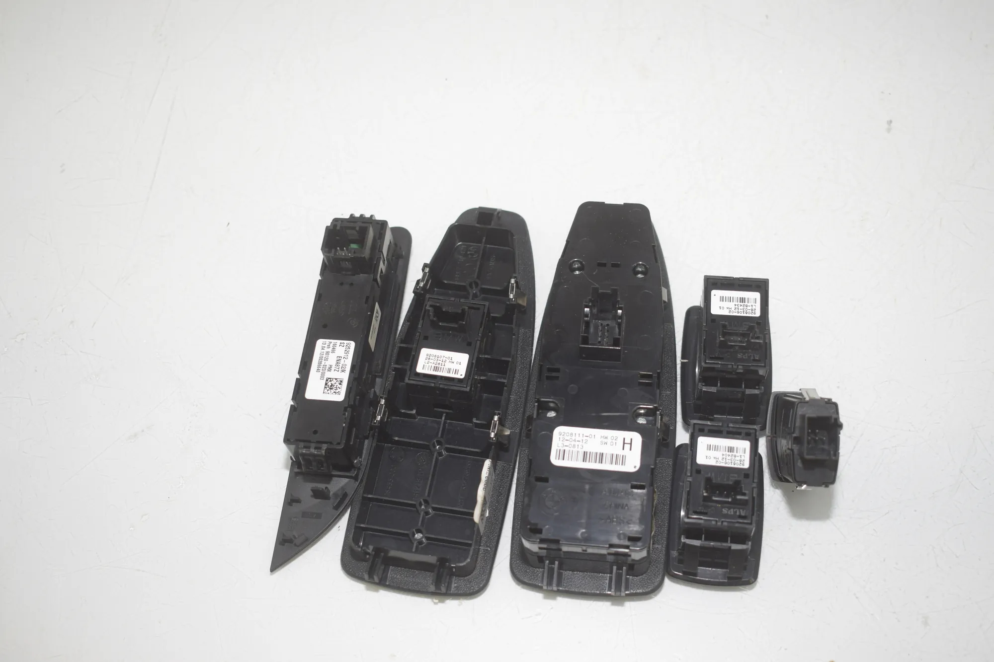 Switches – OEM 9252912 · BMW 3 (F30, F80) BMW 3 (F30, F80) 320 i 2012 – 4