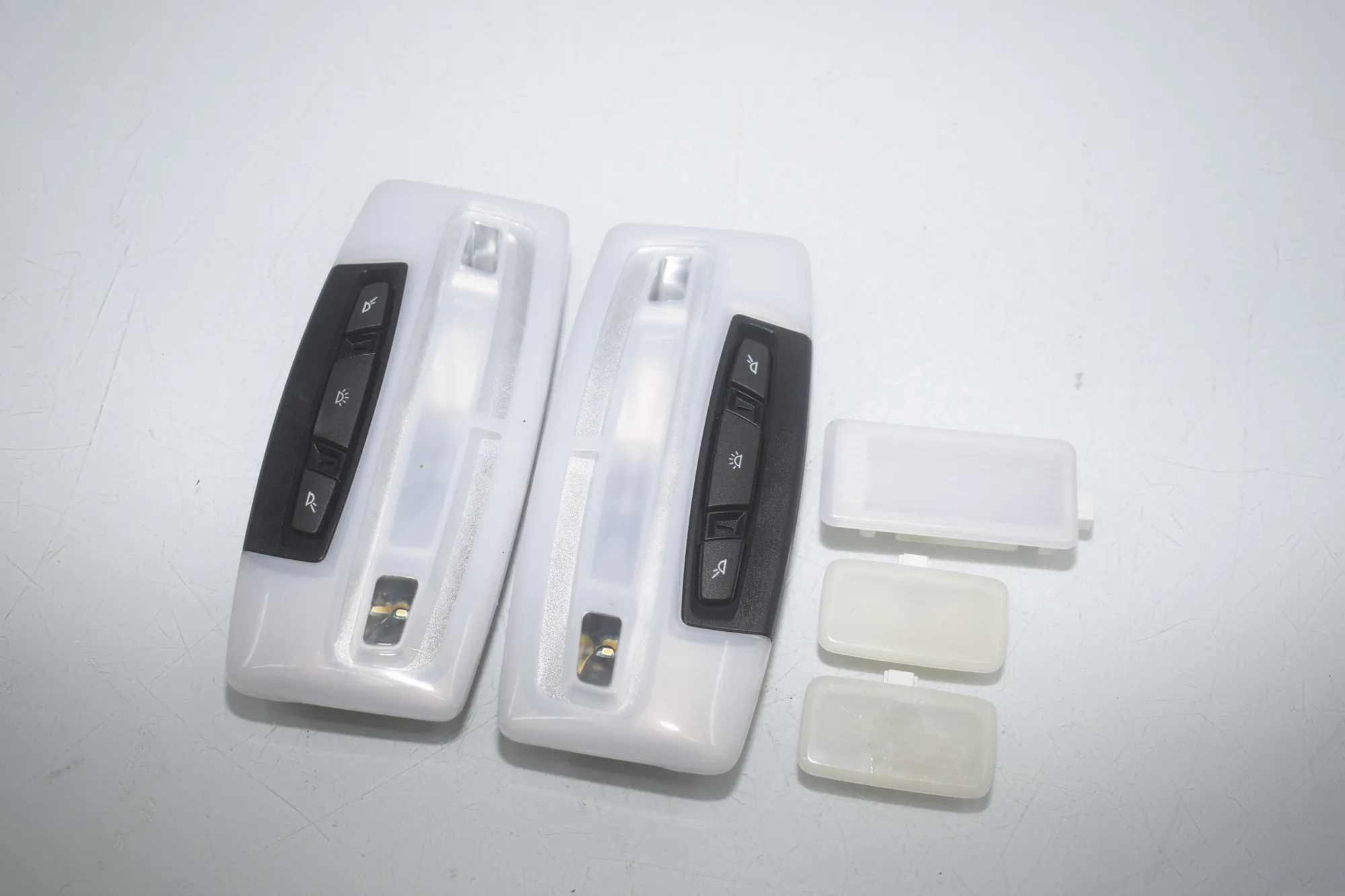 Interior Lighting – OEM 9277927 · BMW 3 (F30, F80) BMW 3 (F30, F80) 320 i 2012