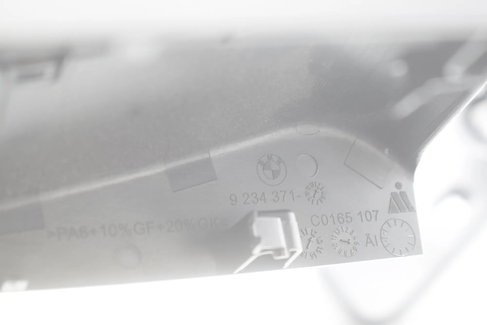 Front Camera – OEM 9256137 · BMW 3 (F30, F80) BMW 3 (F30, F80) 320 i 2012 – 7