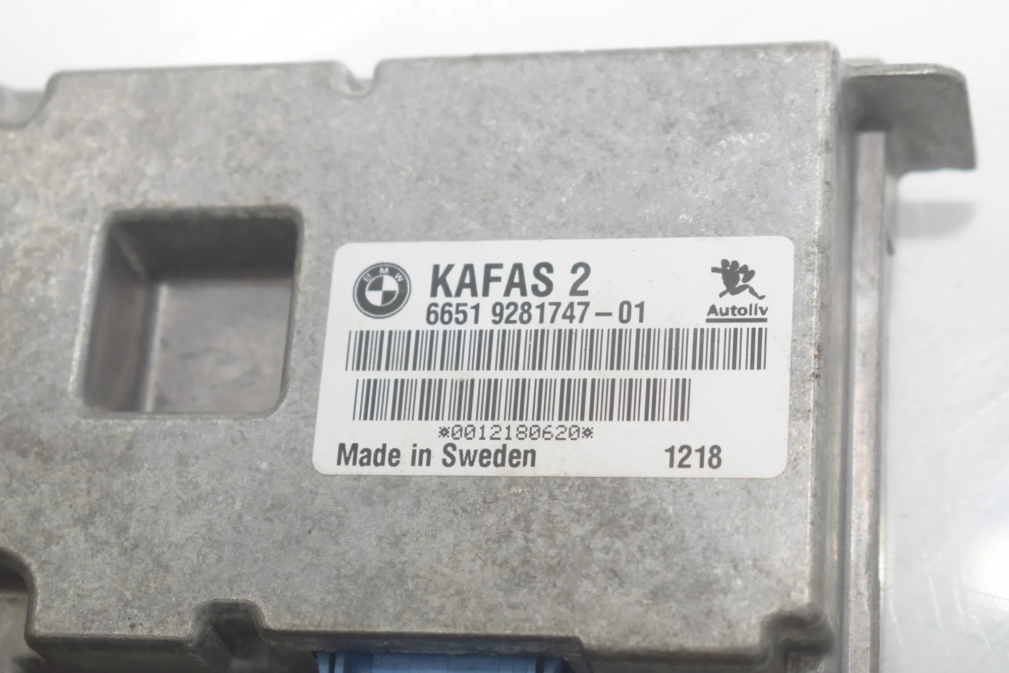 Front Camera – OEM 9256137 · BMW 3 (F30, F80) BMW 3 (F30, F80) 320 i 2012 – 9