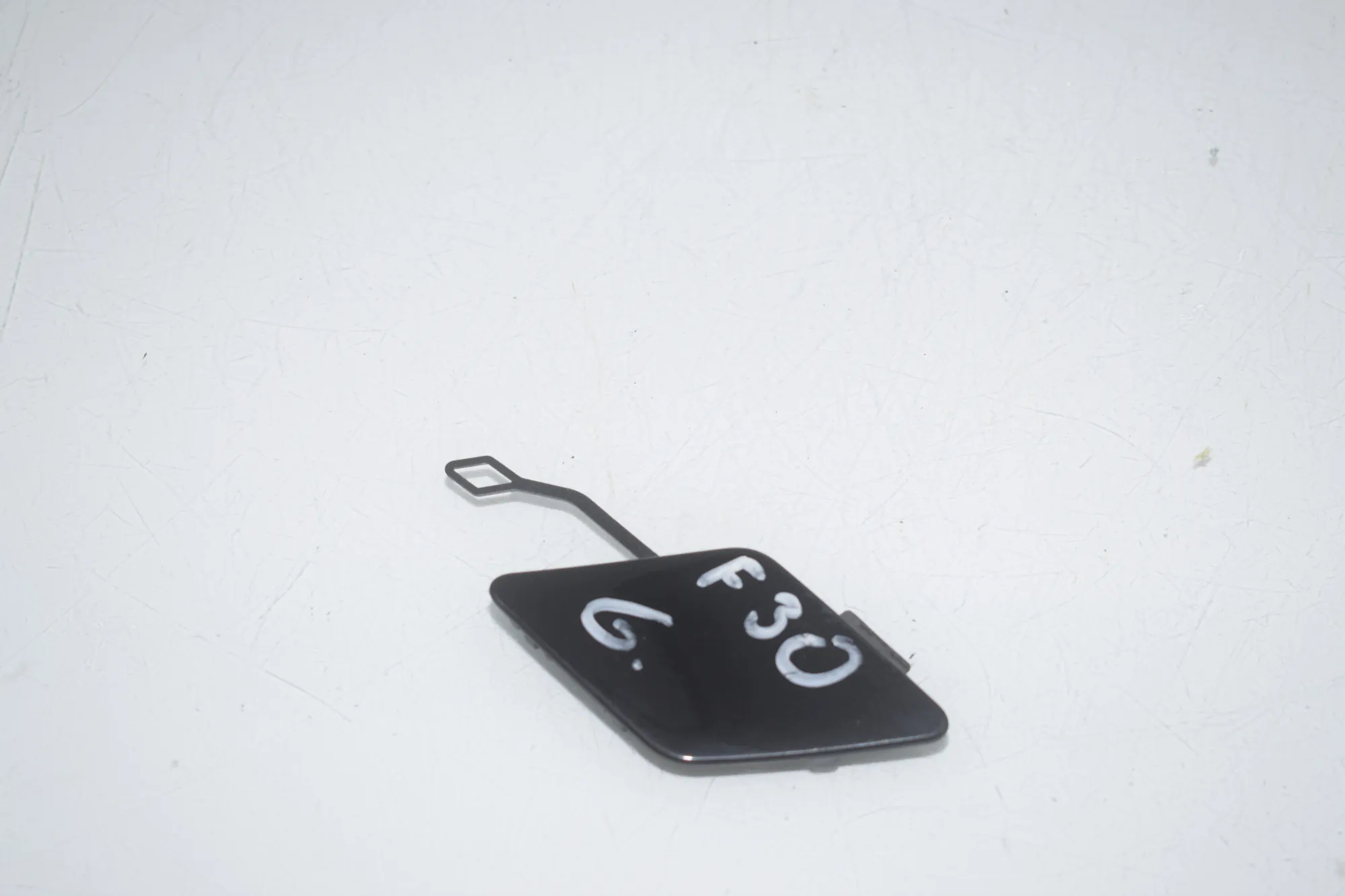 Rear Bumper Tow Eye Cover – OEM 7312748 · BMW 3 (F30, F80) BMW 3 (F30, F80) 320 i 2012 – 4