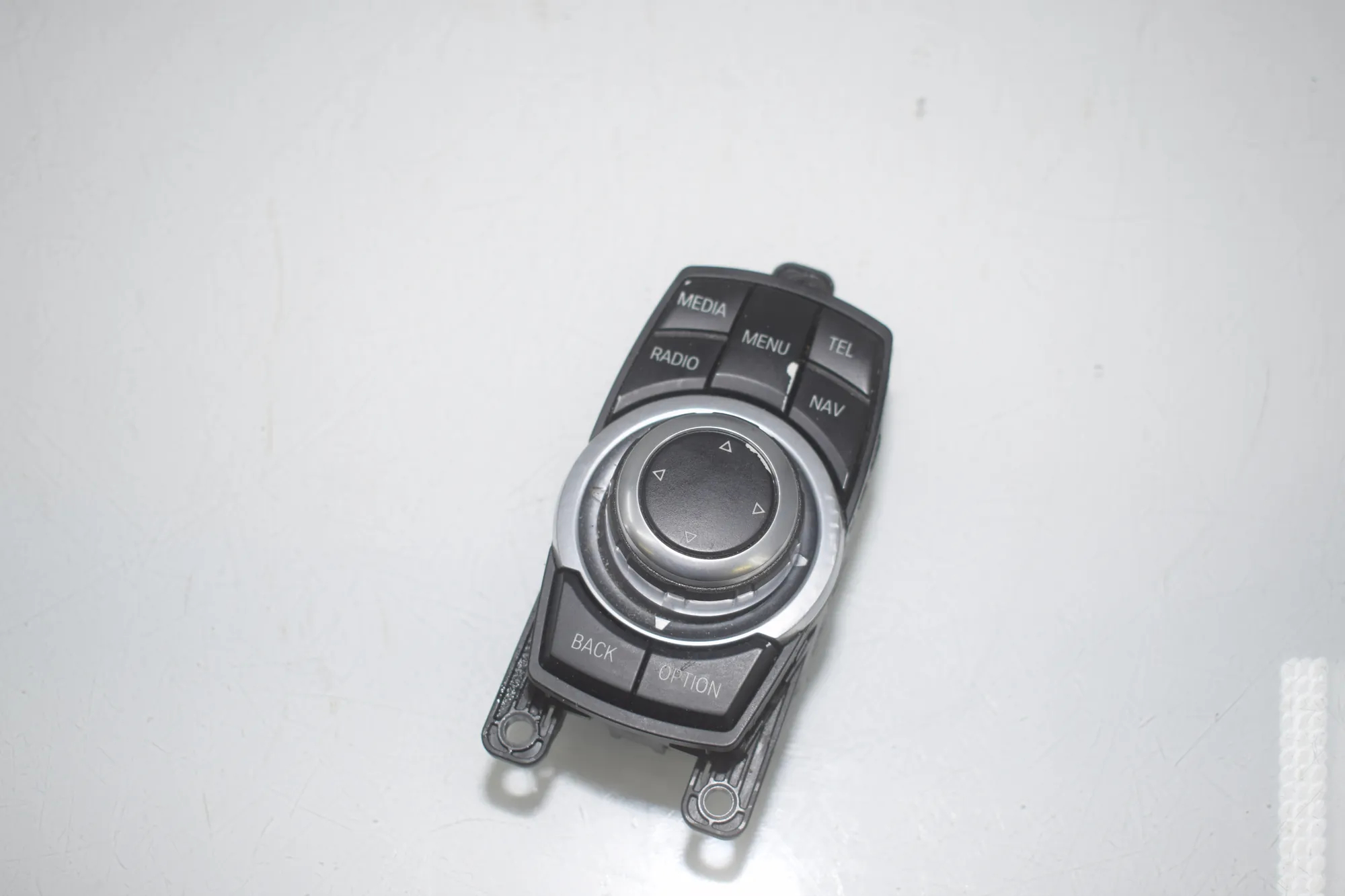Navigation System – OEM 9267955 · BMW 3 (F30, F80) BMW 3 (F30, F80) 320 i 2012 – 4