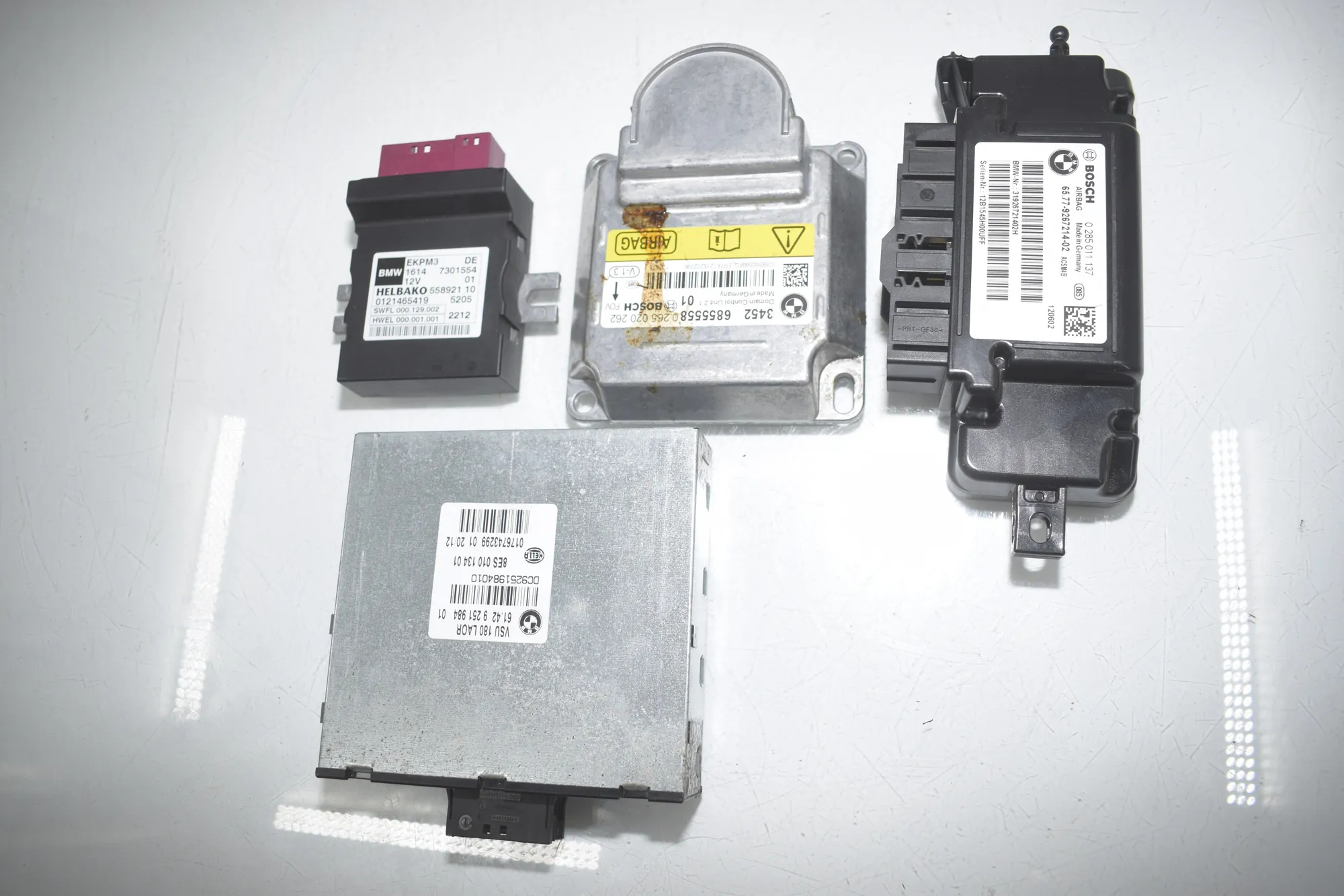 Other Control Units – OEM 9267214 · BMW 3 (F30, F80) BMW 3 (F30, F80) 320 i 2012 – 3