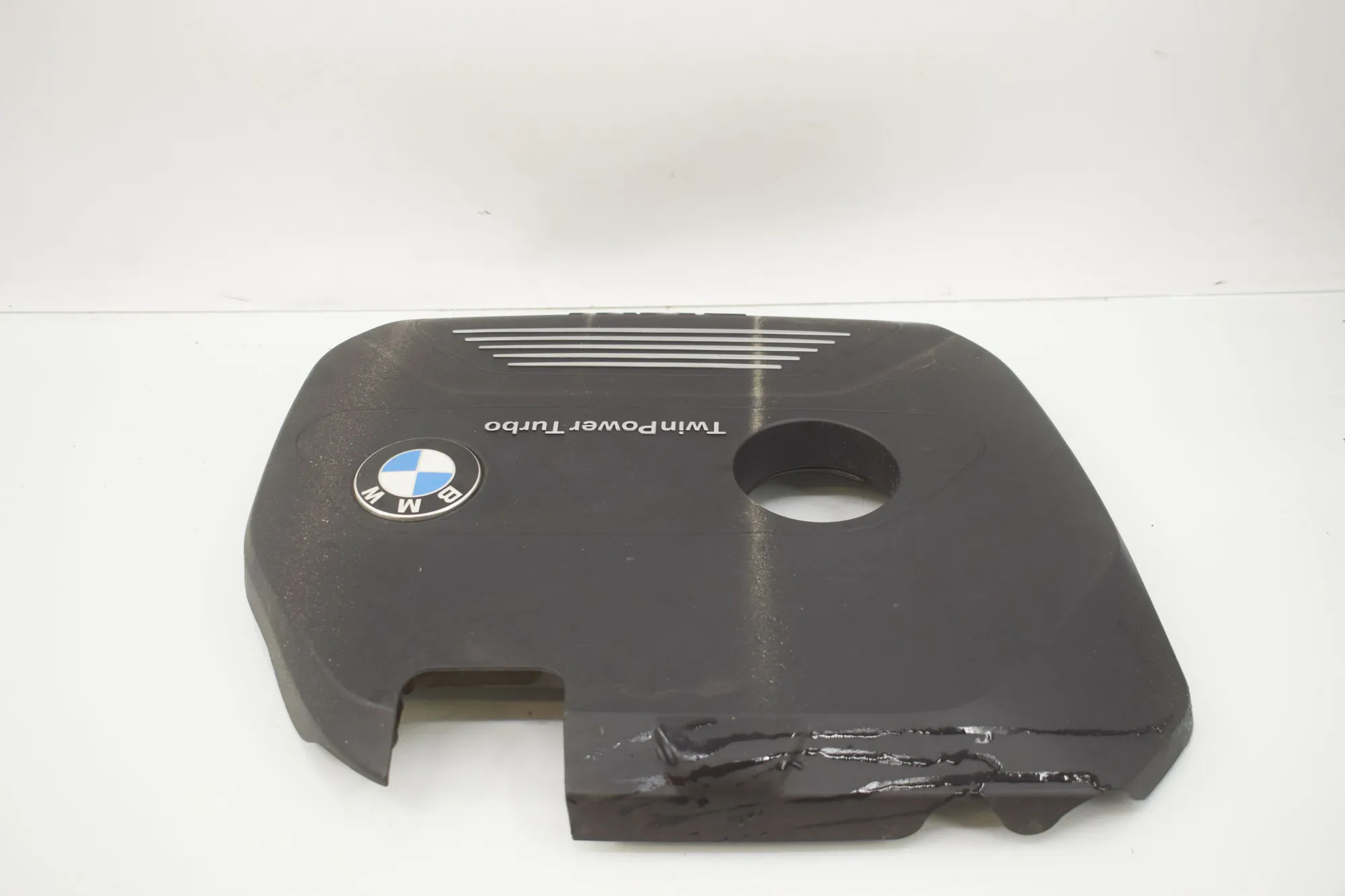 Engine Cover – OEM 8601632 · BMW 2 Active Tourer (F45) BMW 2 Active Tourer (F45) 216 i 2017