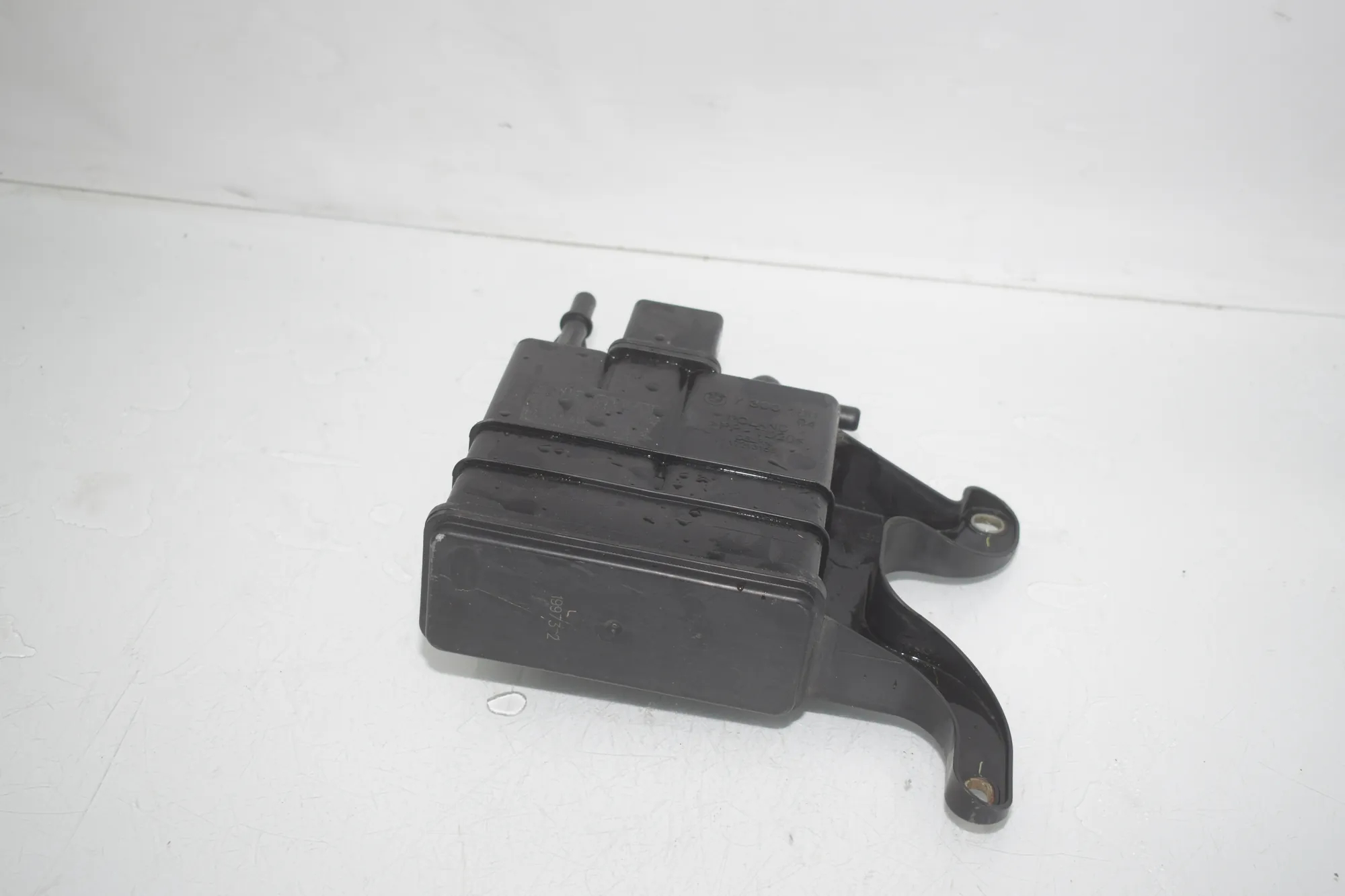 Charcoal Container Filter – OEM 7300489 · BMW 2 Active Tourer (F45) BMW 2 Active Tourer (F45) 216 i 2017