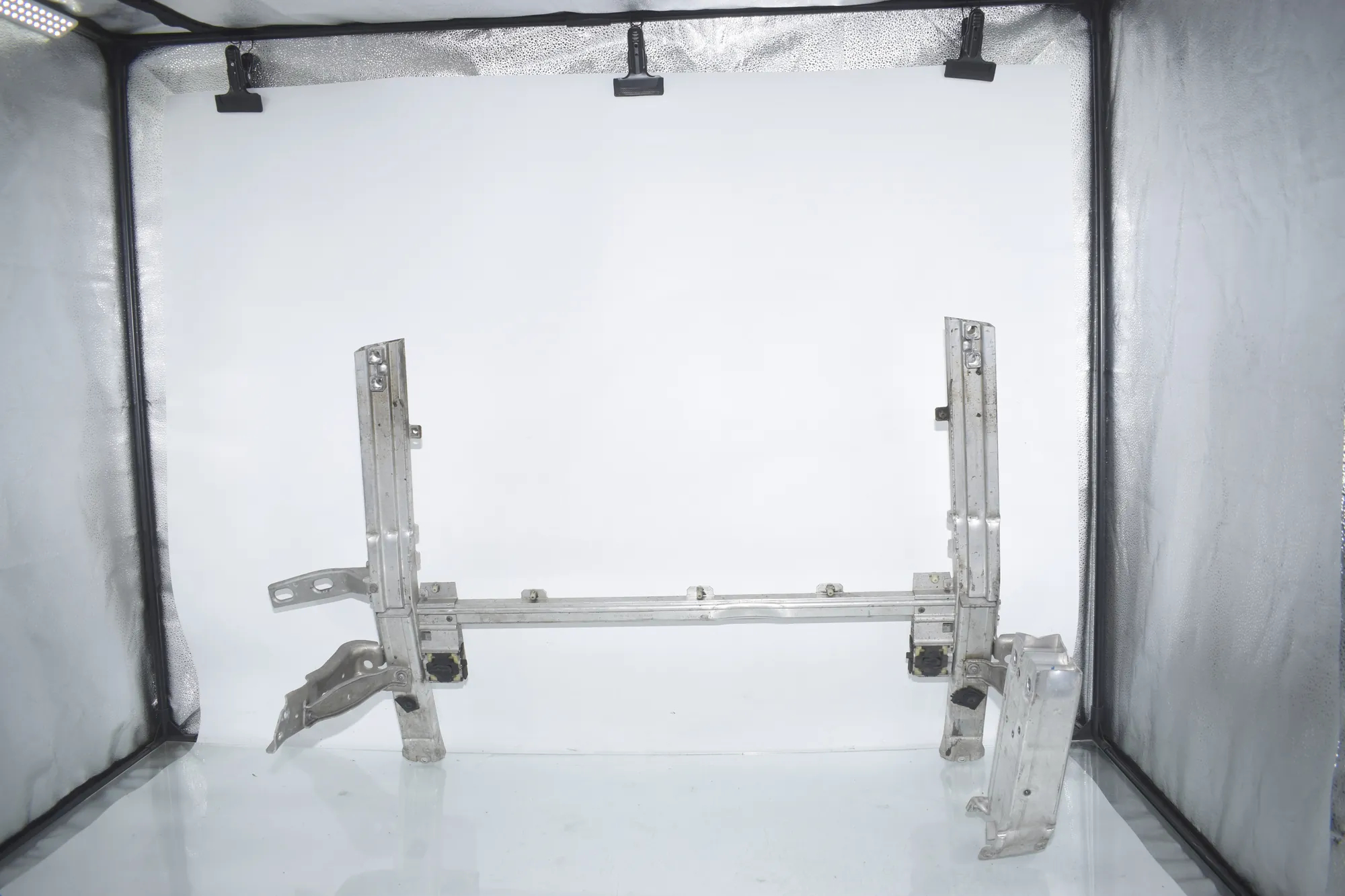 Other Body Parts – OEM 7301605 · BMW 2 Active Tourer (F45) BMW 2 Active Tourer (F45) 216 i 2017 – 2