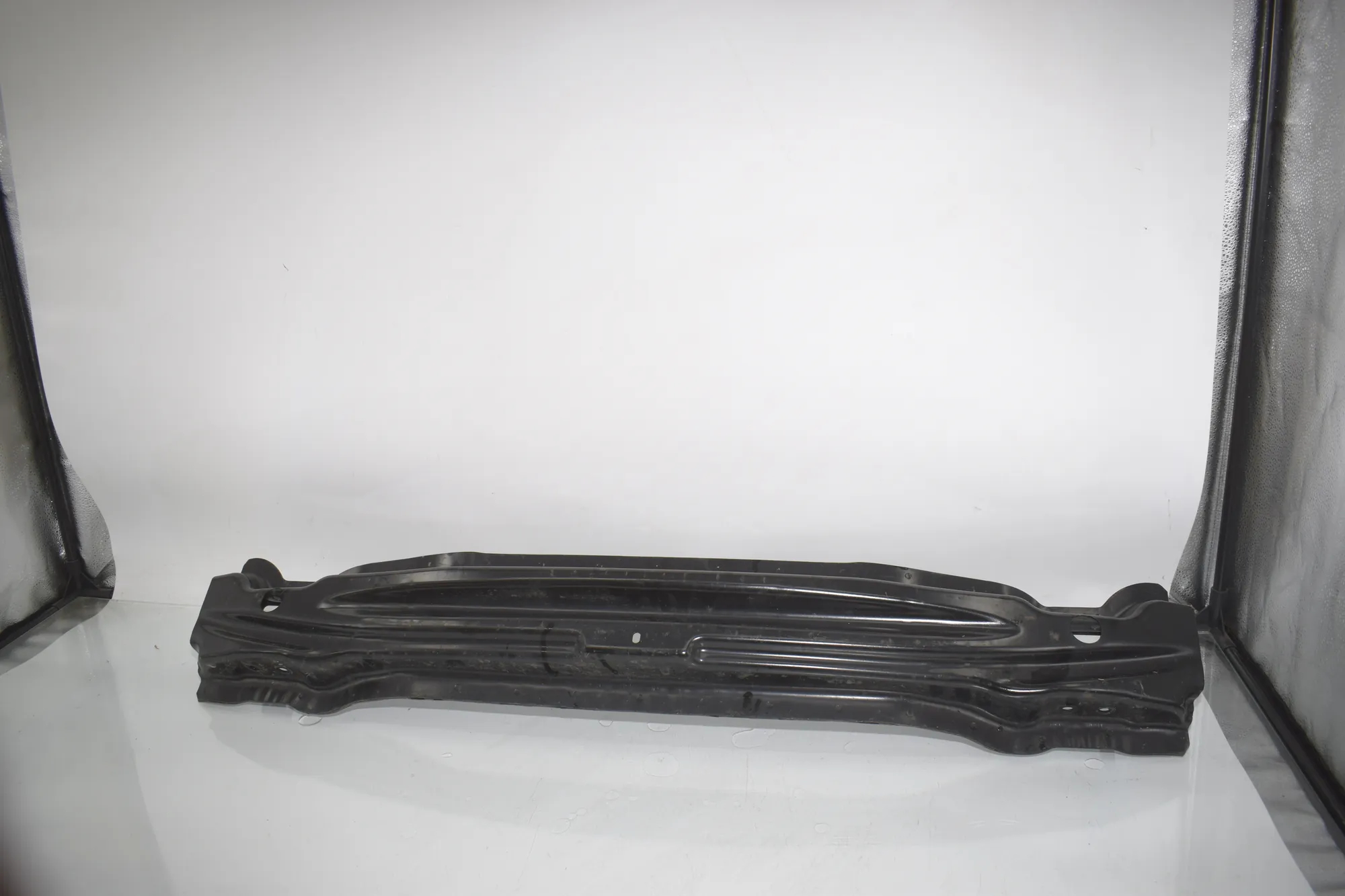 Rear Crash Reinforcement Bar – OEM 7296780 · BMW i3 (I01) BMW i3 (I01) Electric 2020 – 3