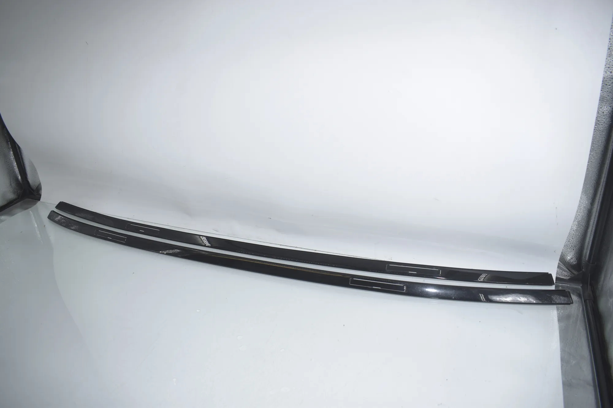 Left Side Roof Strip Trim – OEM 7312617 · BMW 3 (F30, F80) BMW 3 (F30, F80) 320 i 2012 – 2
