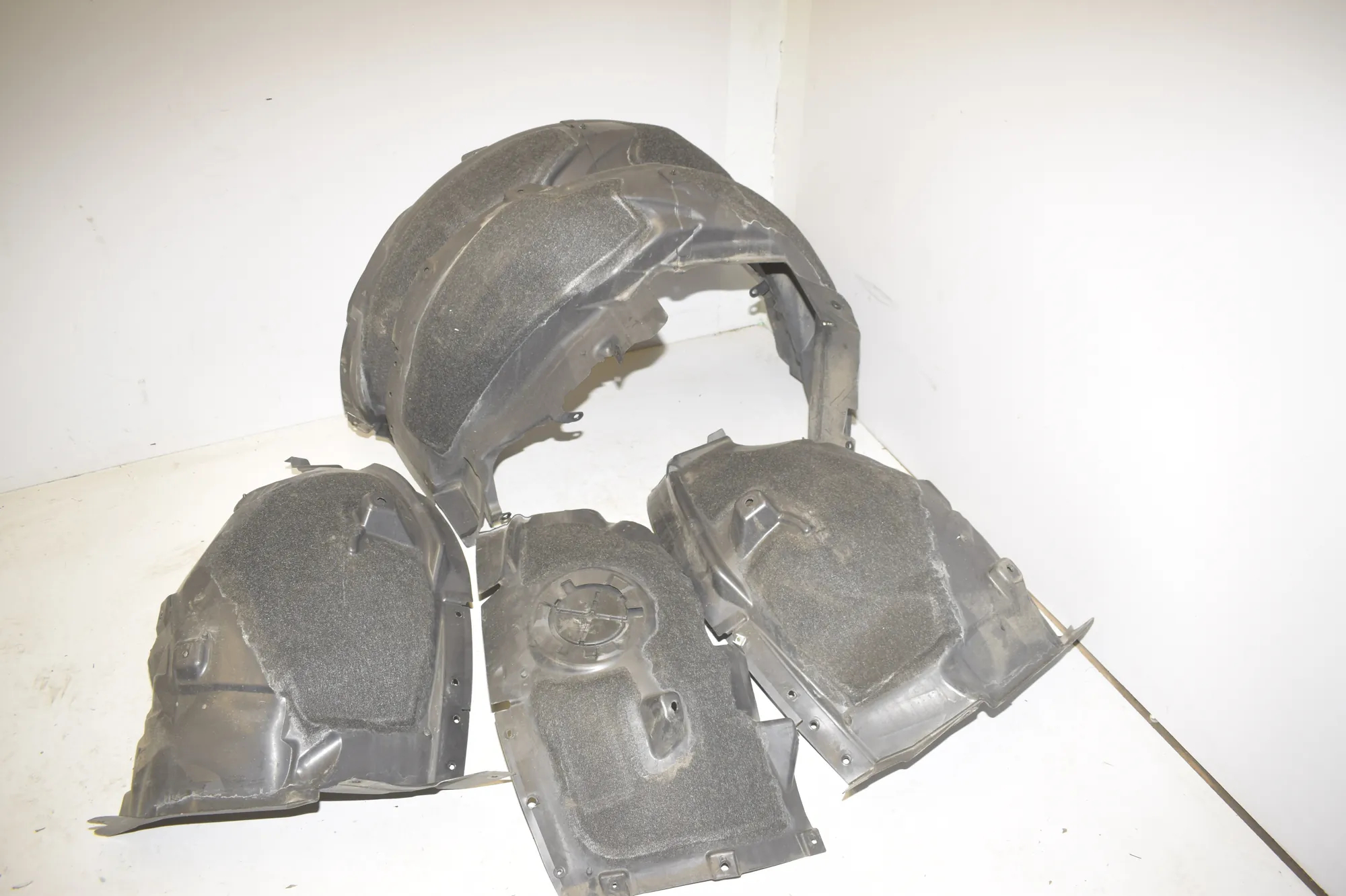Rear Left Arch Liner – OEM 7394078 · BMW i3 (I01) BMW i3 (I01) Electric 2020 – 2
