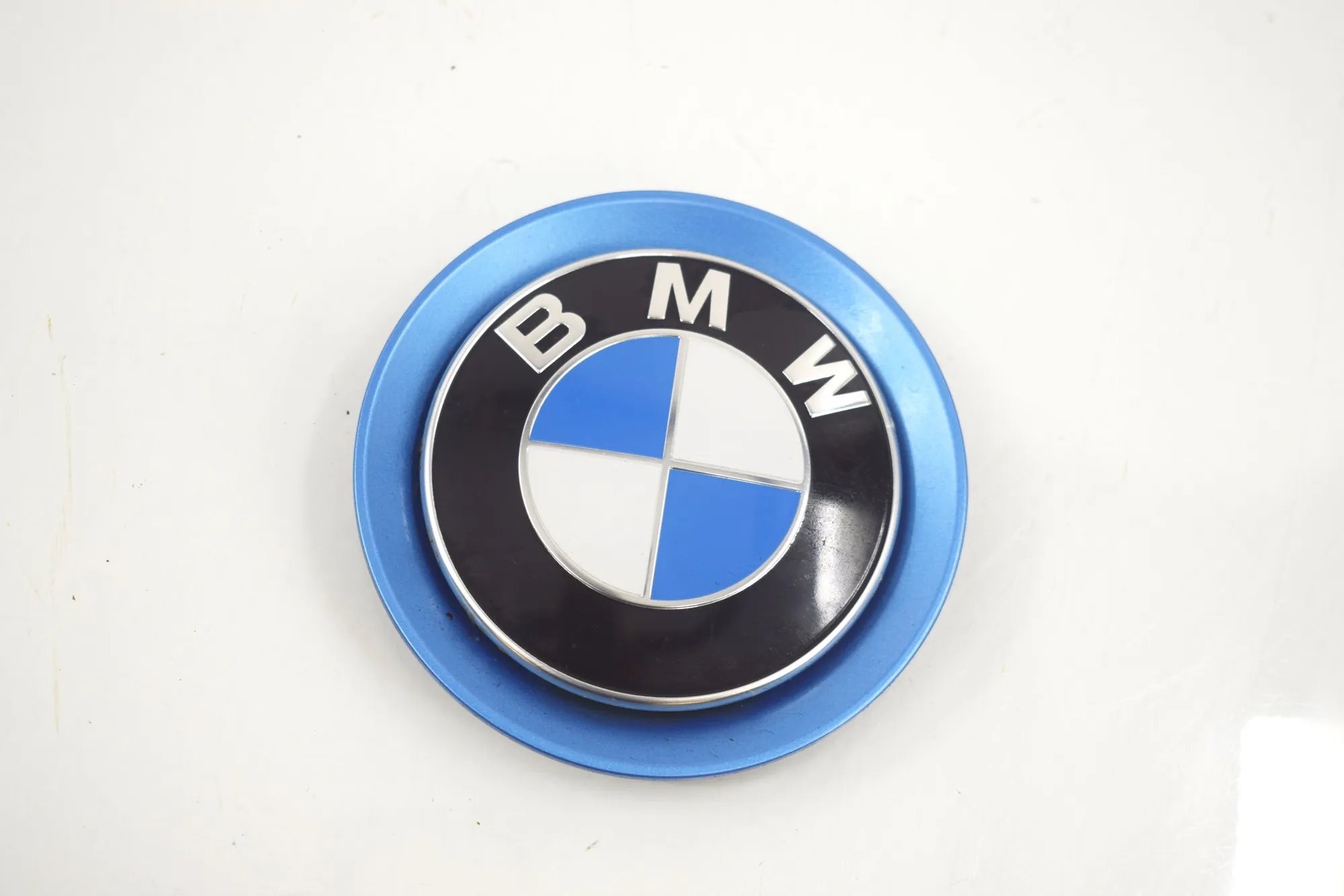 Car Manufacturer Badge Emblem – OEM 7314891 · BMW i3 (I01) BMW i3 (I01) Electric 2020 – 2