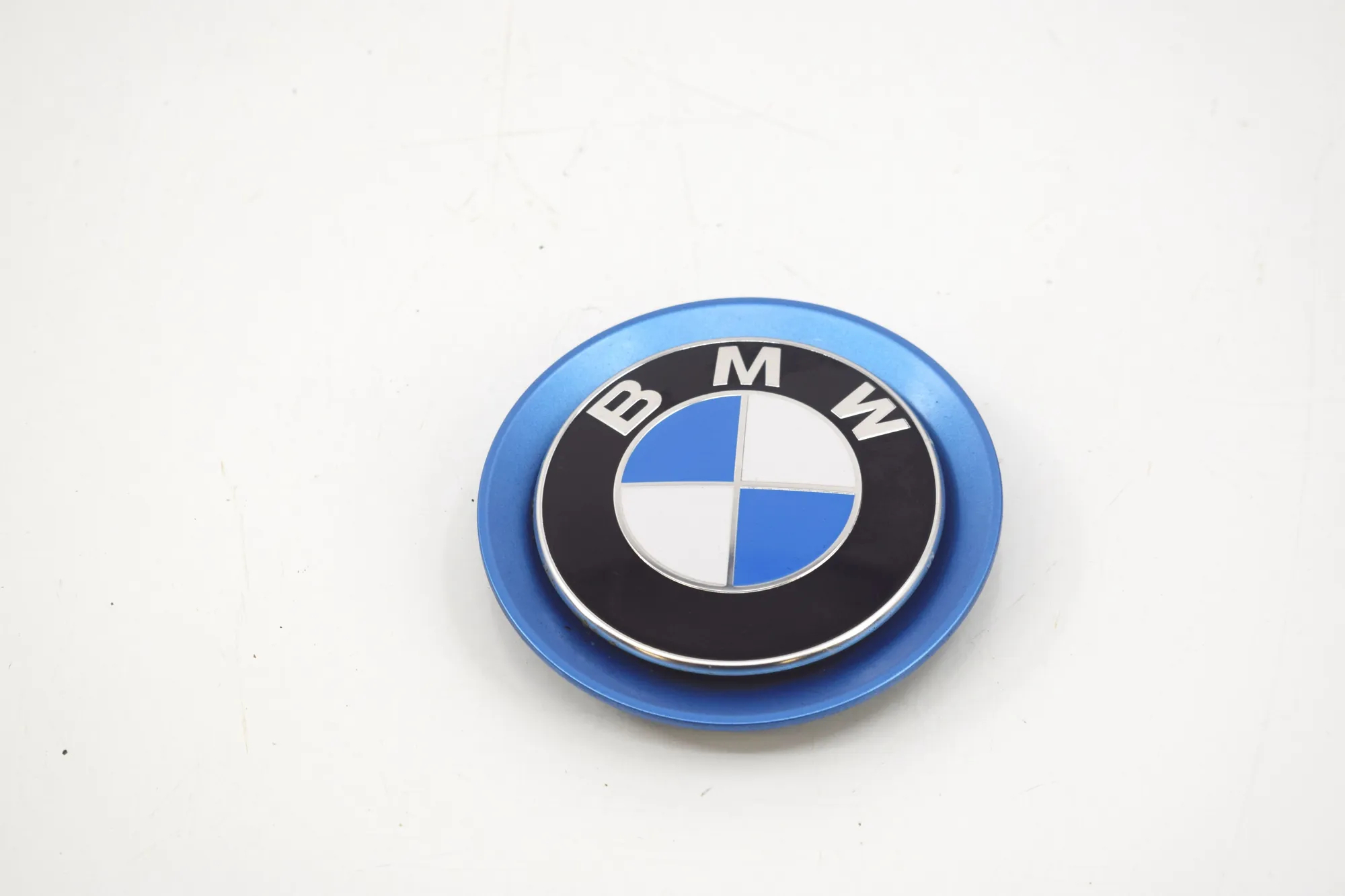 Car Manufacturer Badge Emblem – OEM 7314891 · BMW i3 (I01) BMW i3 (I01) Electric 2020 – 3