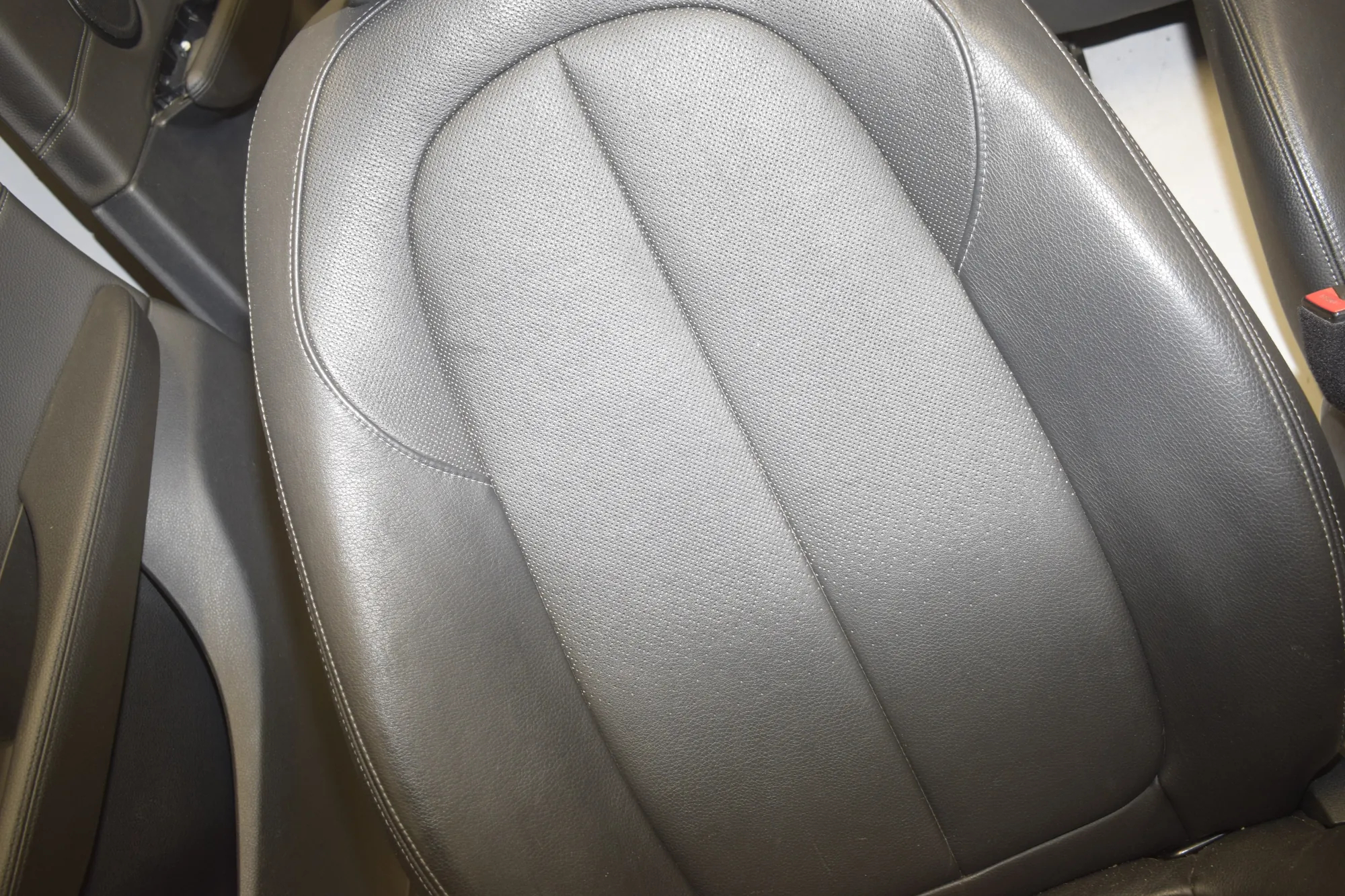 Seat set · BMW 2 Active Tourer (F45) BMW 2 Active Tourer (F45) 216 i 2017 – 16