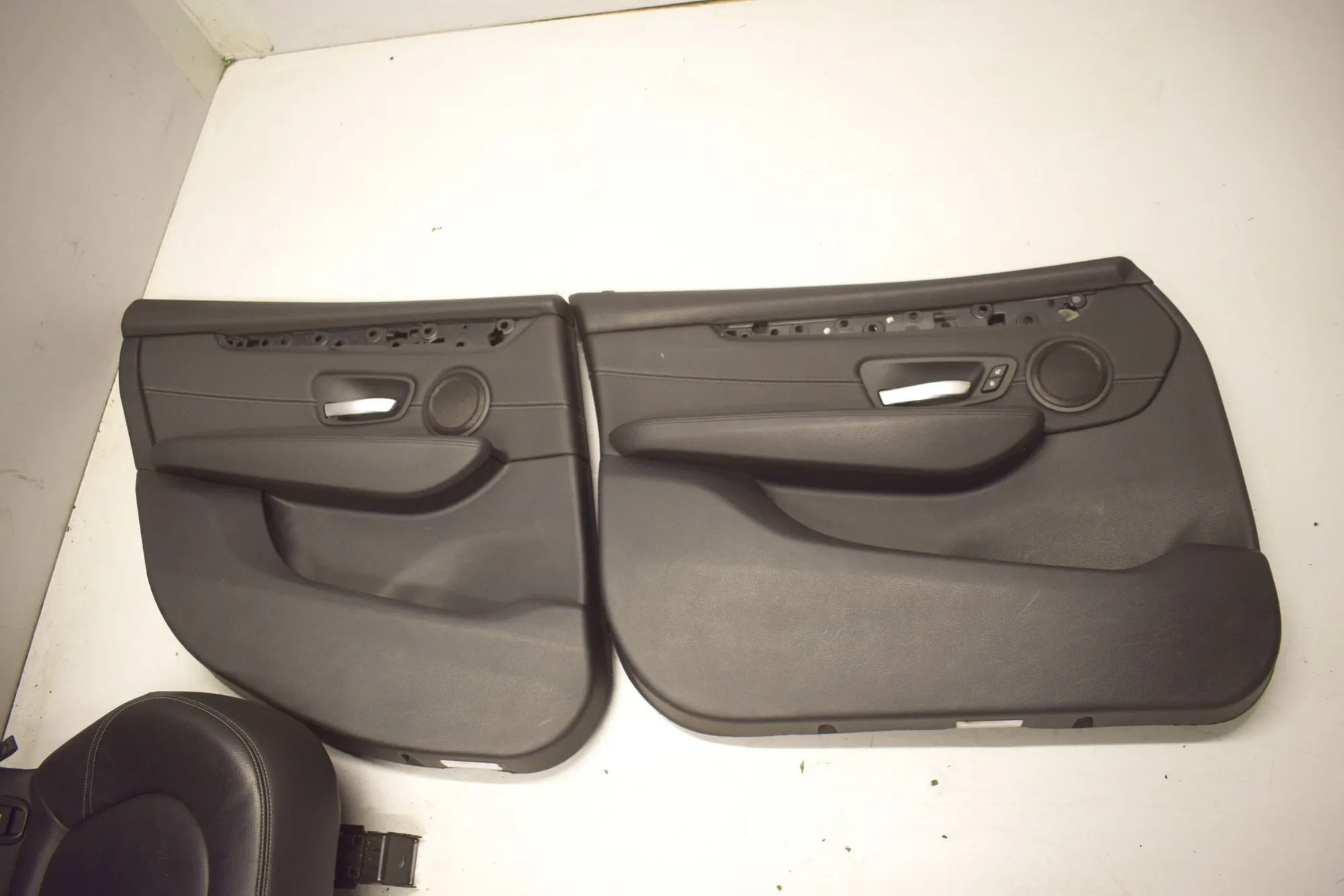 Seat set · BMW 2 Active Tourer (F45) BMW 2 Active Tourer (F45) 216 i 2017 – 8
