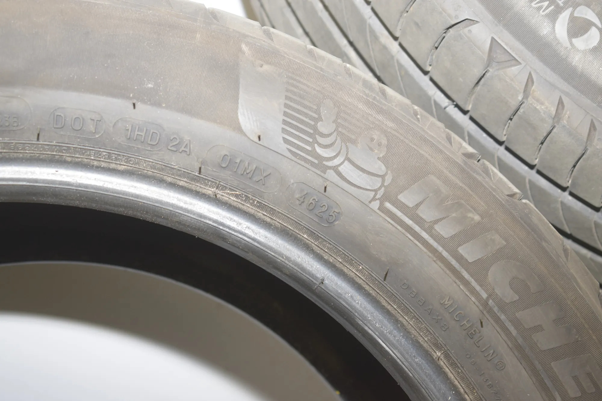 Tyre Kit · BMW 2 Gran Tourer (F46) BMW 2 Gran Tourer (F46) 220 d xDrive 2018 – 8