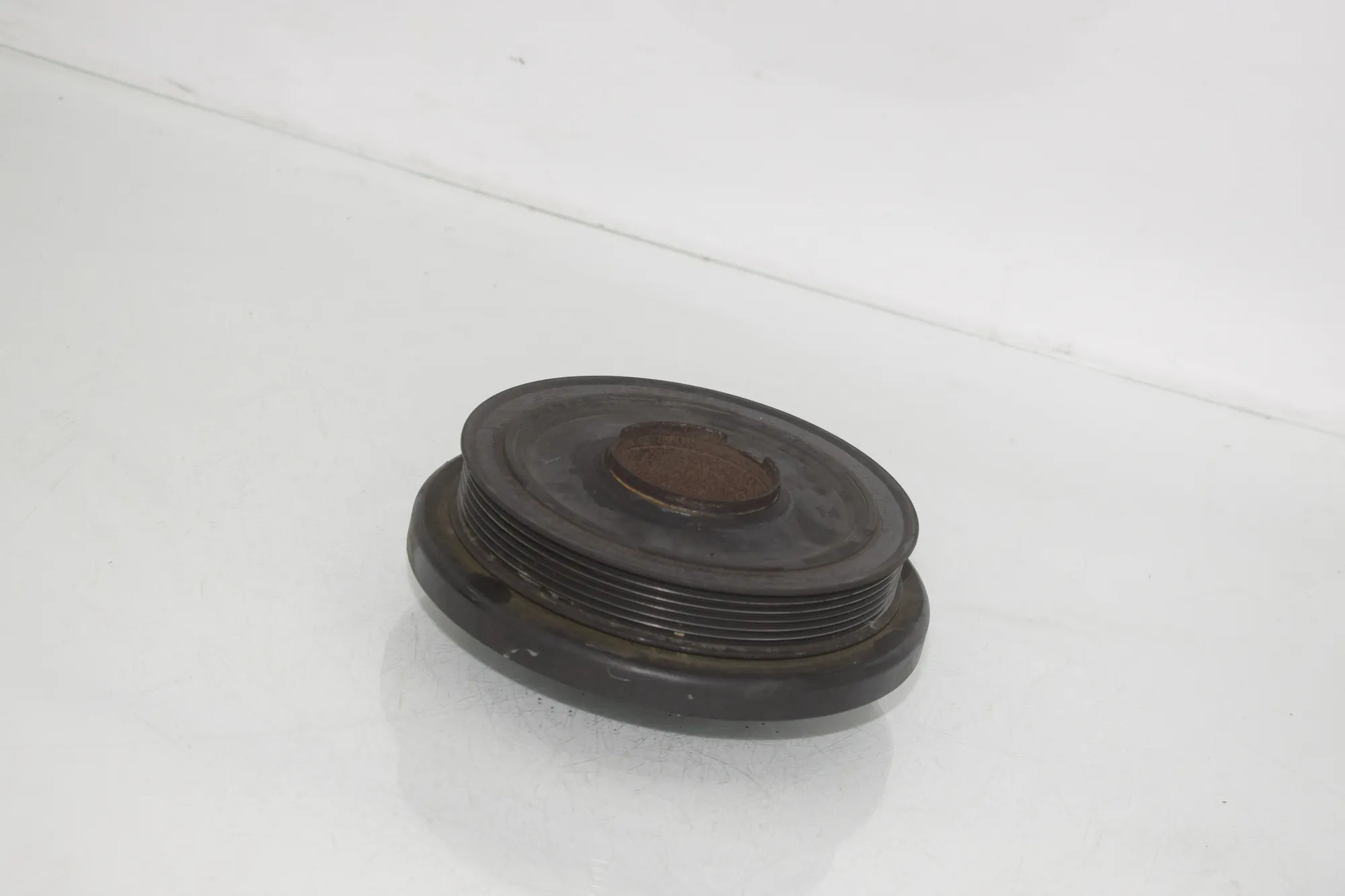Crankshaft Pulley – OEM 8511321 · BMW 7 (F01, F02) BMW 7 (F01, F02) 730 d xDrive 2012 – 3
