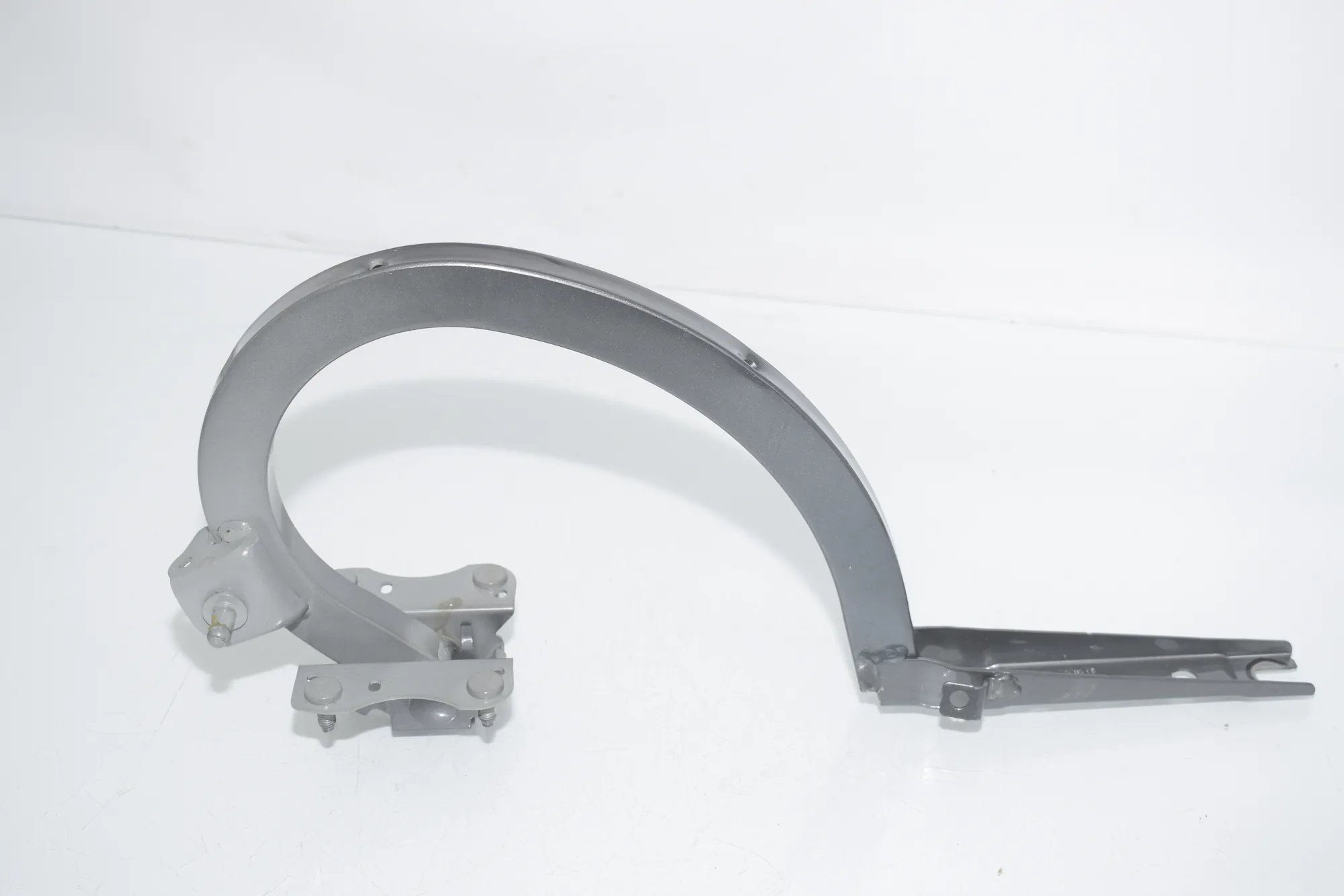 Right Side Bootlid Hinge – OEM 7357116 · BMW 7 (G11, G12) 750 d, Ld xDrive 2016 – 2