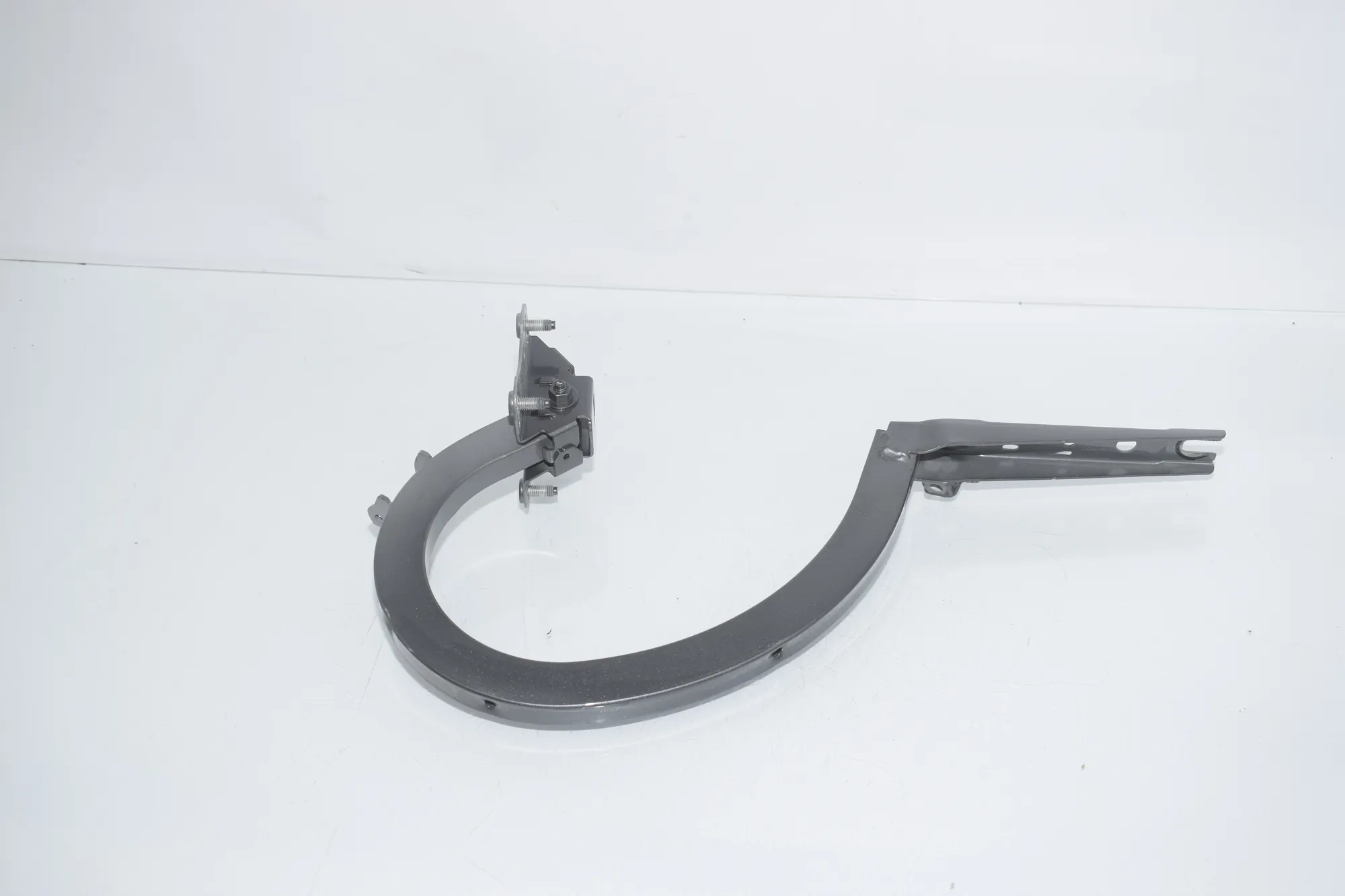 Right Side Bootlid Hinge – OEM 7357116 · BMW 7 (G11, G12) 750 d, Ld xDrive 2016