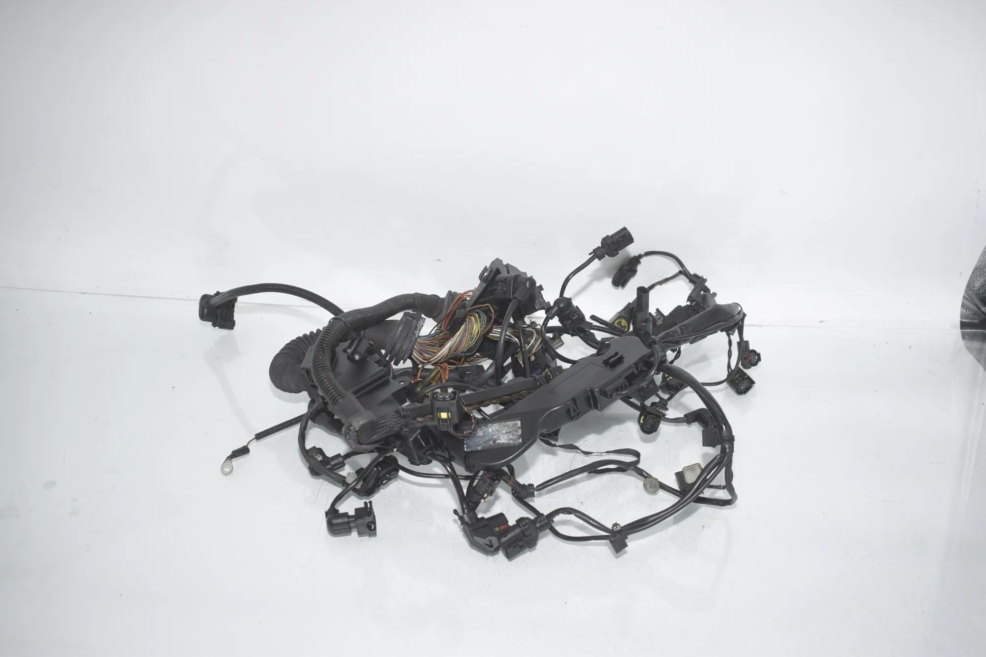 Engine Cable Harness – OEM 8515449 · BMW 7 (F01, F02) BMW 7 (F01, F02) 730 d xDrive 2012