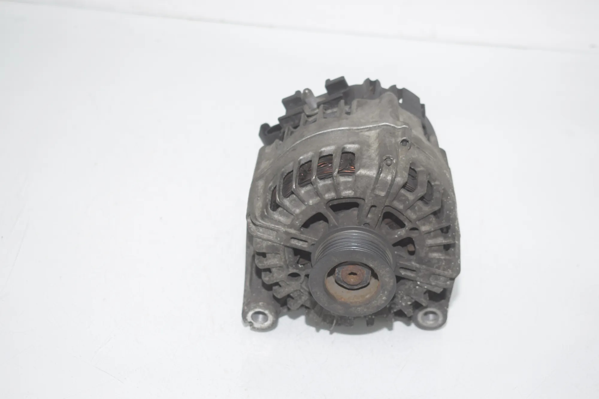 Alternator Generator – OEM 8515754 · BMW 7 (F01, F02) BMW 7 (F01, F02) 730 d xDrive 2012 – 2