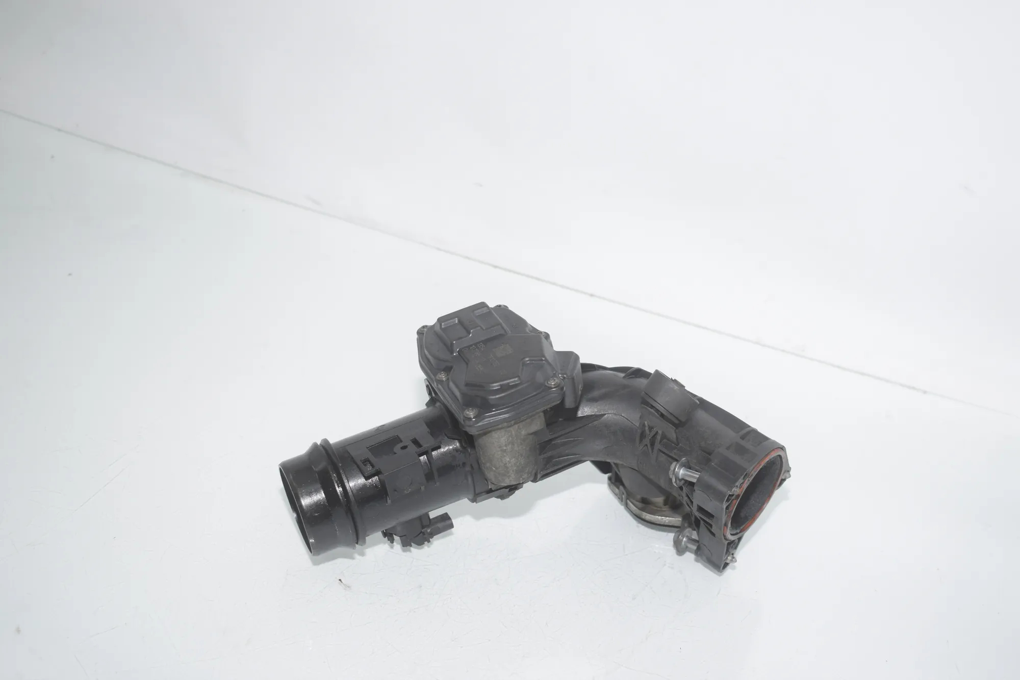 Throttle Body – OEM 7823244 · BMW 7 (F01, F02) BMW 7 (F01, F02) 730 d xDrive 2012 – 2