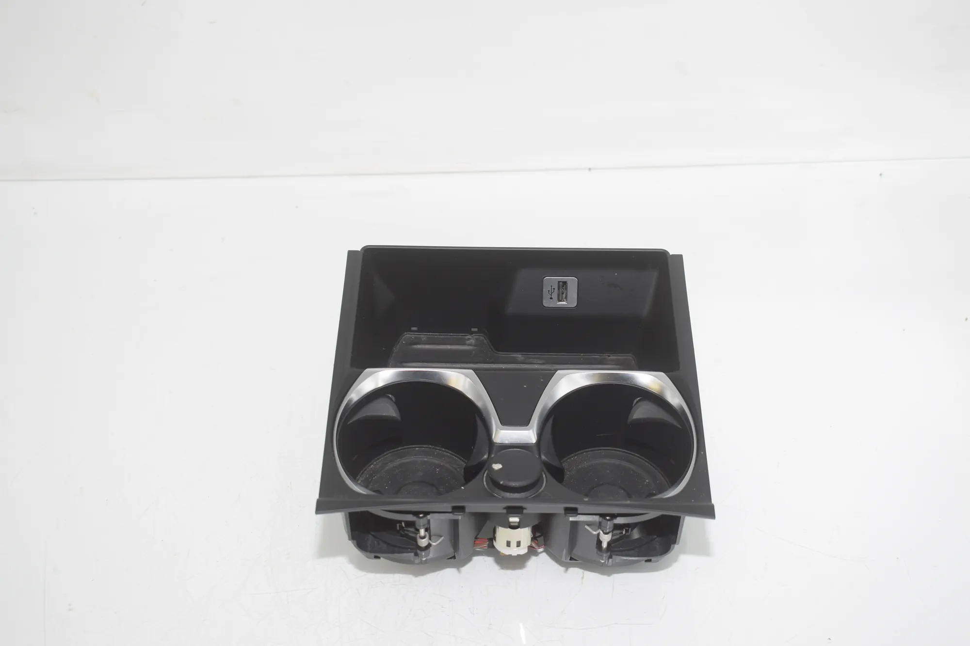 Cup Holder – OEM 9302629 · BMW 7 (G11, G12) 750 d, Ld xDrive 2016