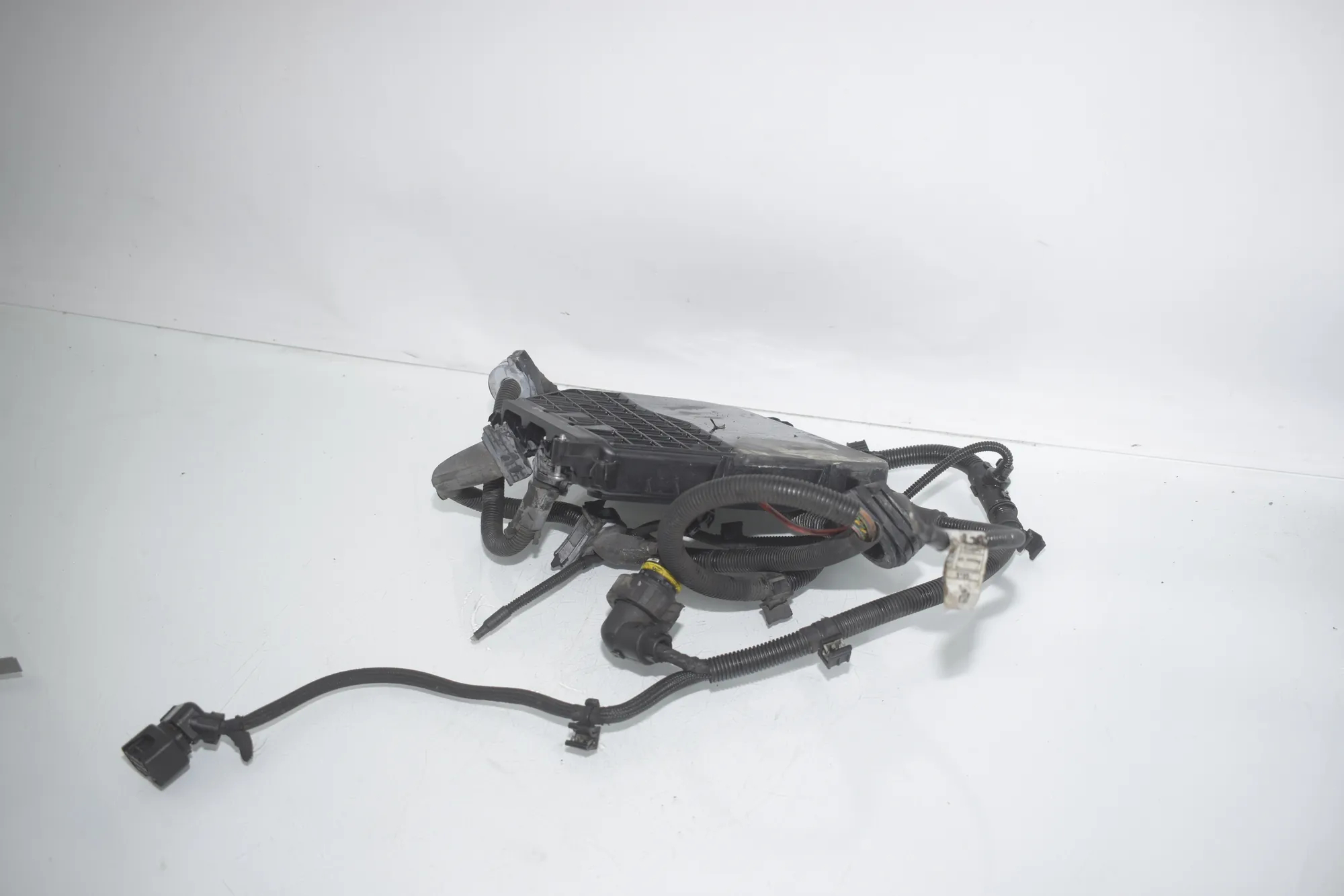 Engine Cable Harness – OEM 8515452 · BMW 7 (F01, F02) BMW 7 (F01, F02) 730 d xDrive 2012 – 2