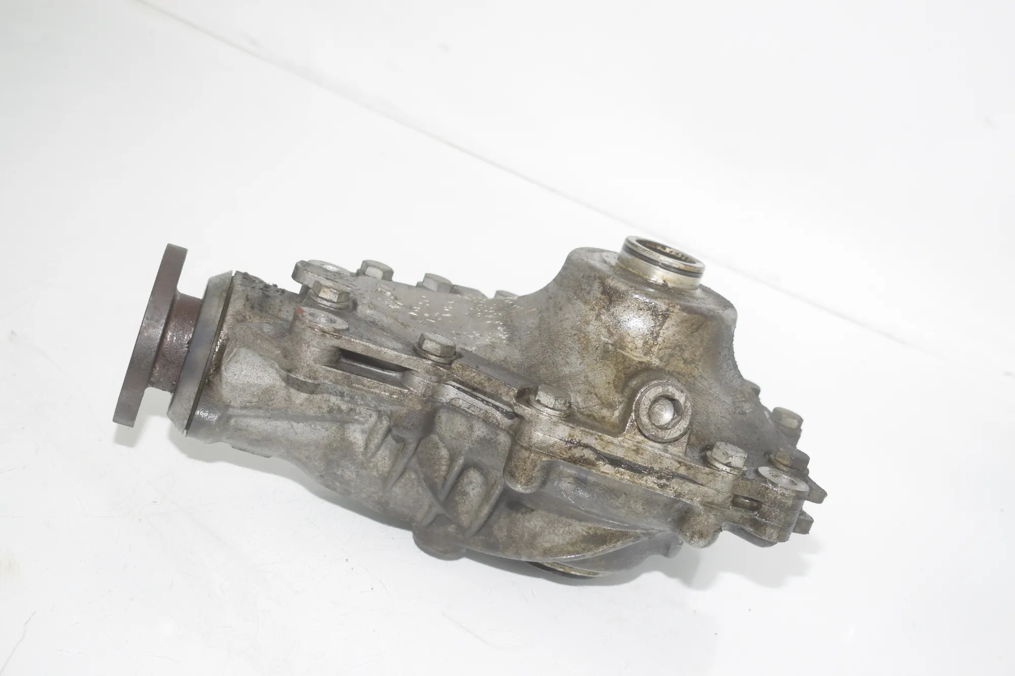Front Differential – OEM 7648879 · BMW 7 (F01, F02) BMW 7 (F01, F02) 730 d xDrive 2012