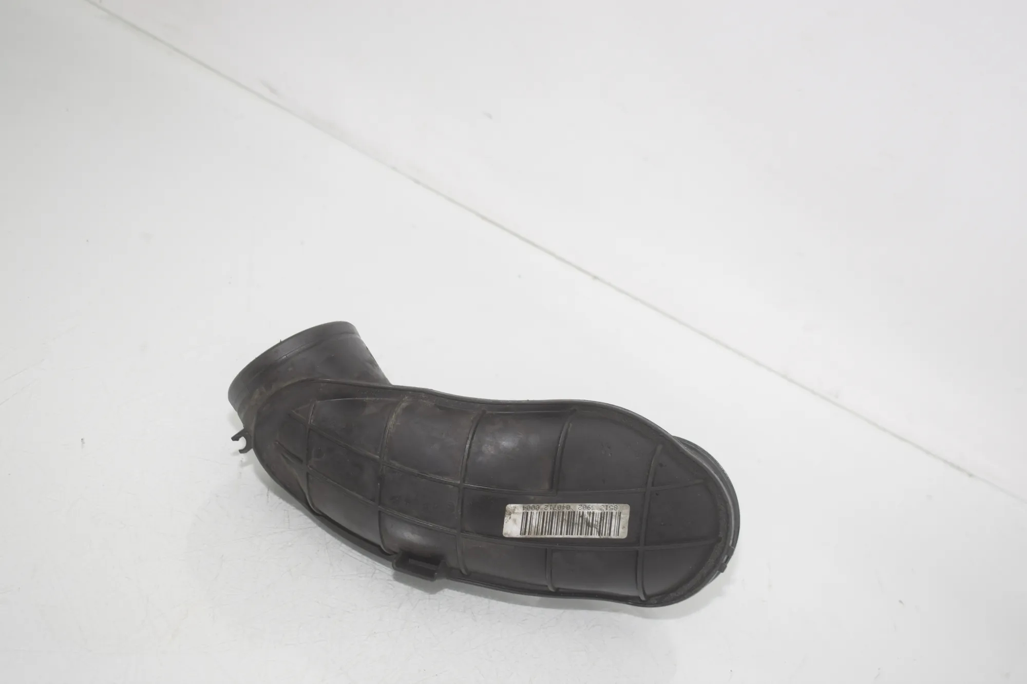Air Intake Tube – OEM 8513459 · BMW 7 (F01, F02) BMW 7 (F01, F02) 730 d xDrive 2012 – 4