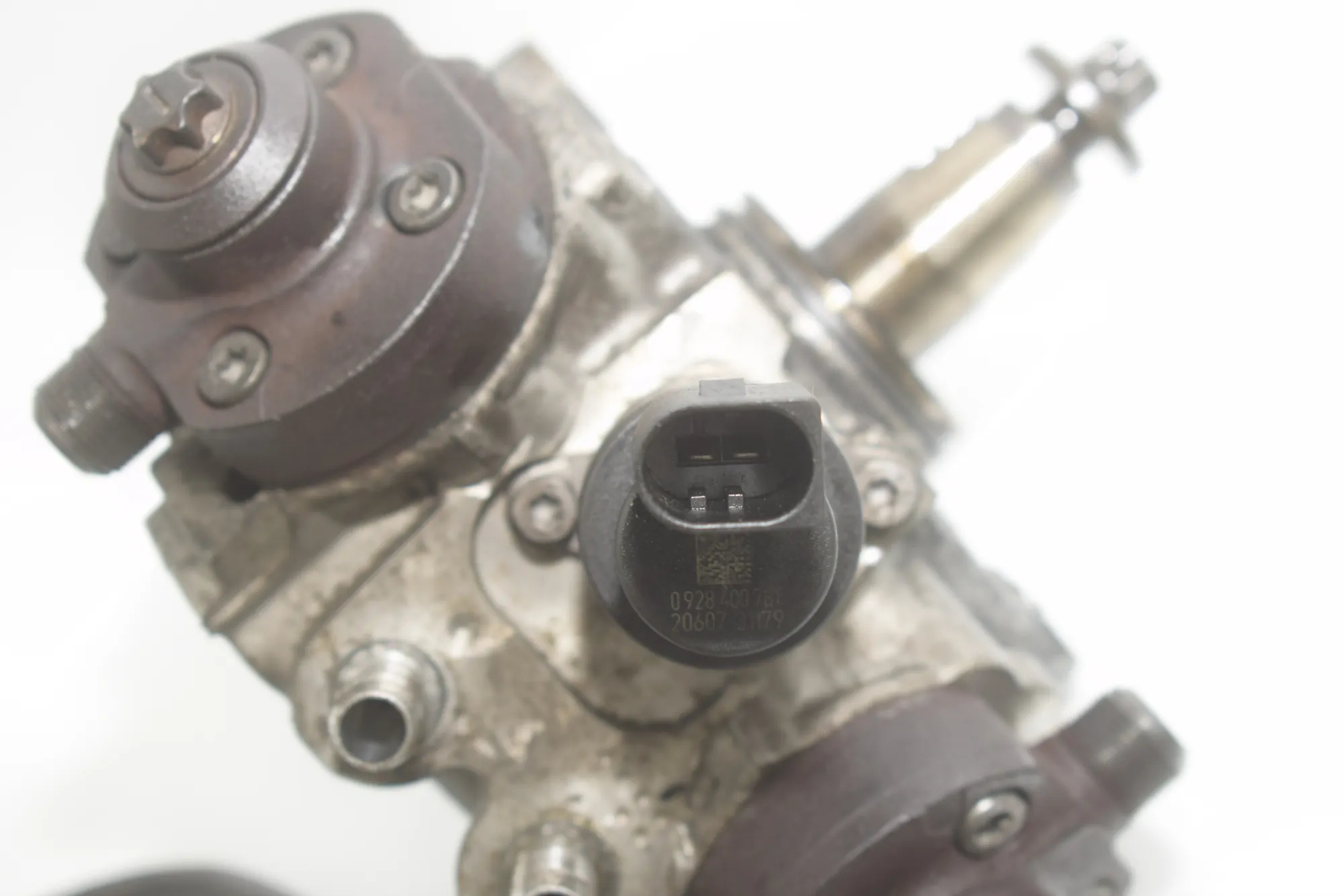 Fuel System – OEM 7823463 · BMW 7 (F01, F02) BMW 7 (F01, F02) 730 d xDrive 2012 – 7