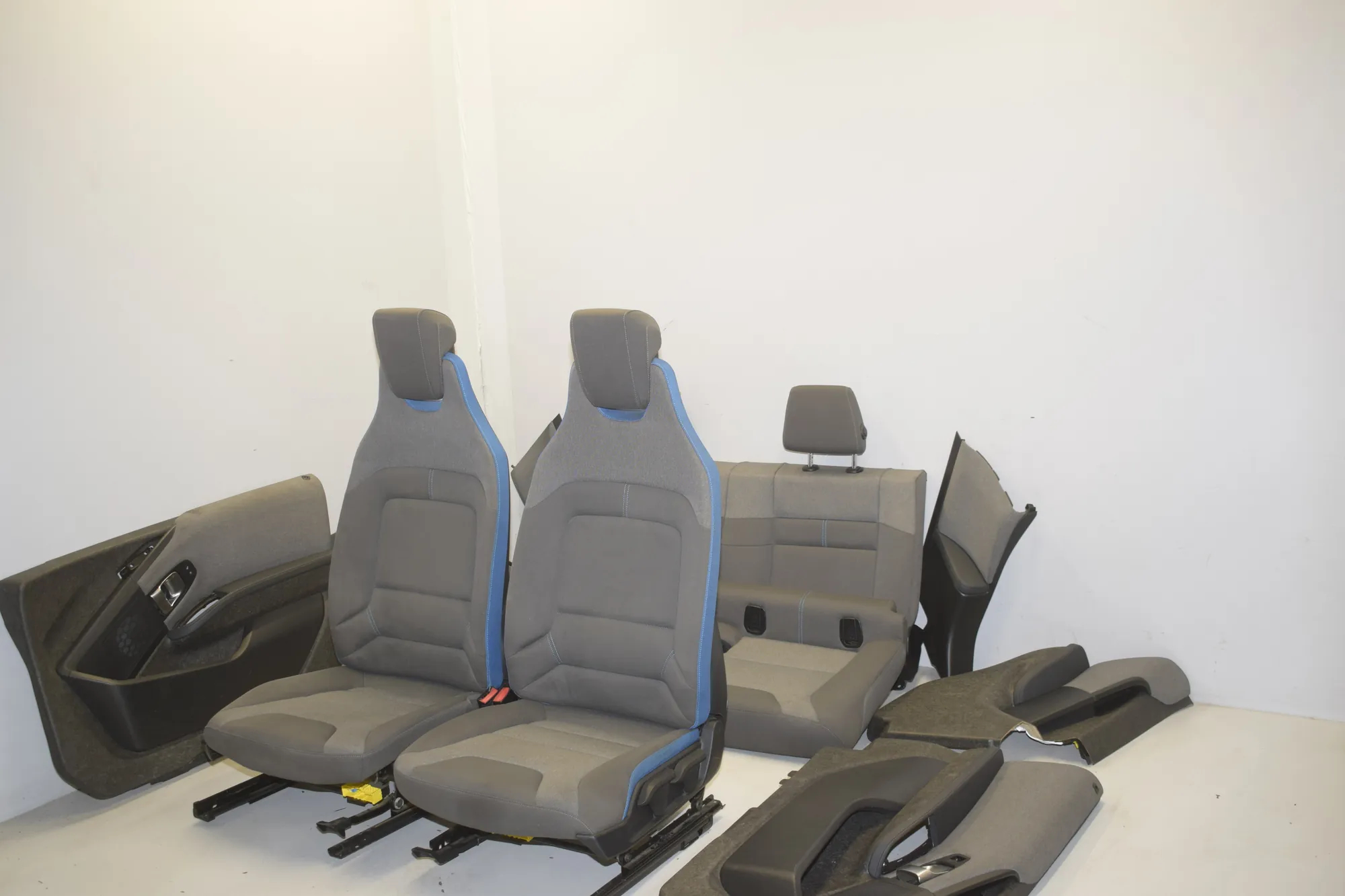Seat set · BMW i3 (I01) BMW i3 (I01) Electric 2020 – 4