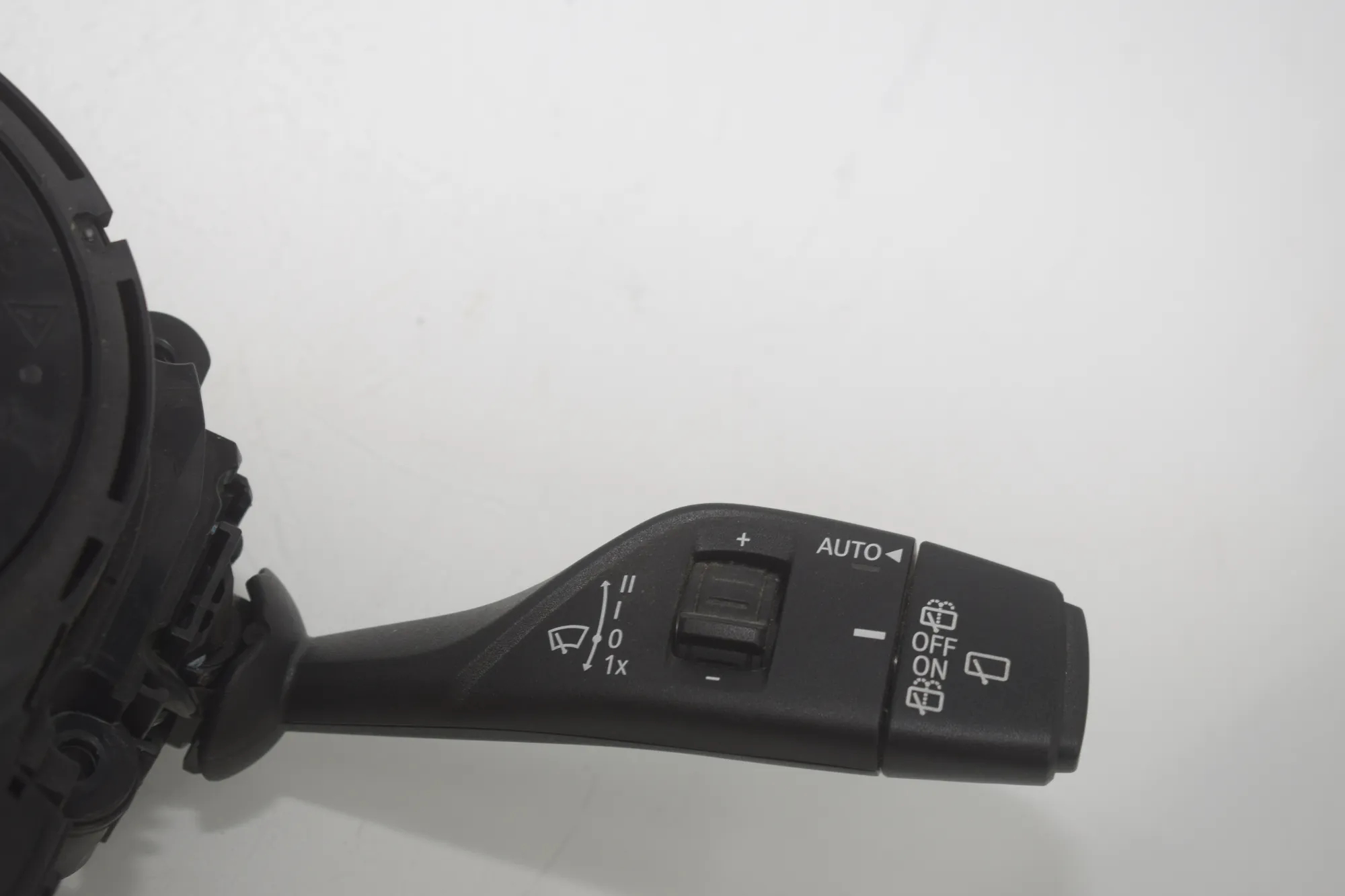 Indicator Wiper Stalk Switch – OEM 6827369 · BMW 2 Active Tourer (F45) BMW 2 Active Tourer (F45) 216 i 2017 – 5