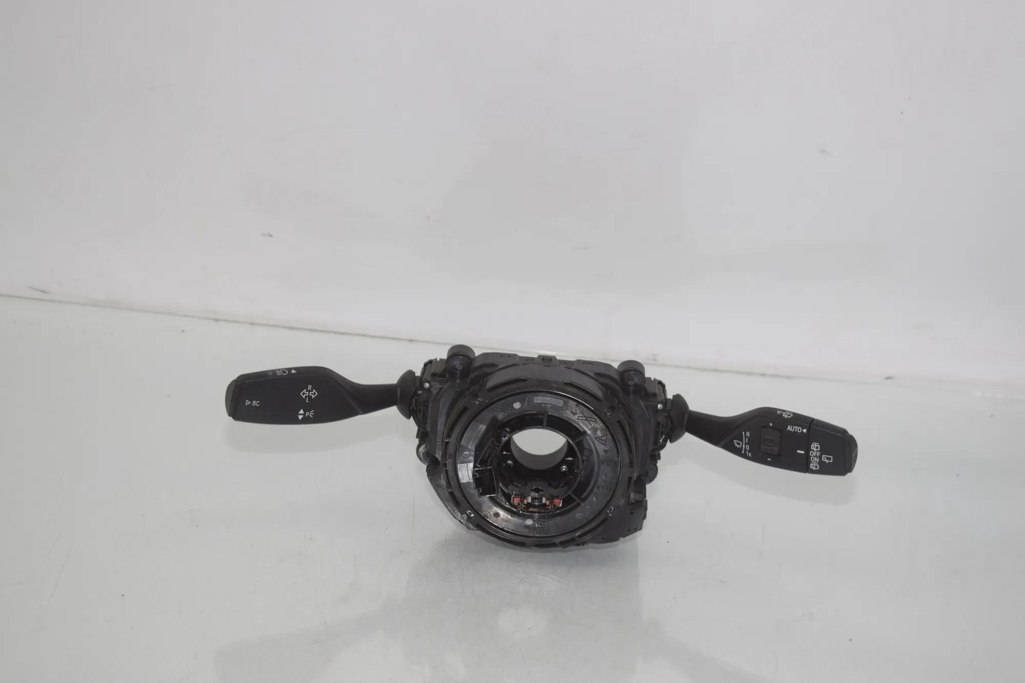 Indicator Wiper Stalk Switch – OEM 6827369 · BMW 2 Active Tourer (F45) BMW 2 Active Tourer (F45) 216 i 2017