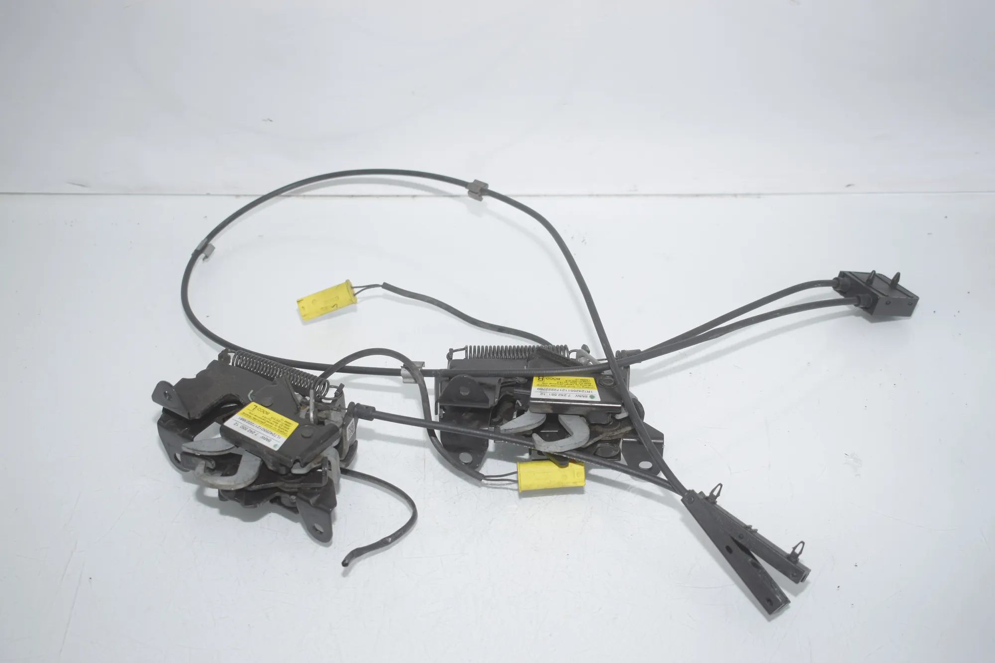 Bonnet Lock – OEM 7242550 · BMW 2 Active Tourer (F45) BMW 2 Active Tourer (F45) 216 i 2017