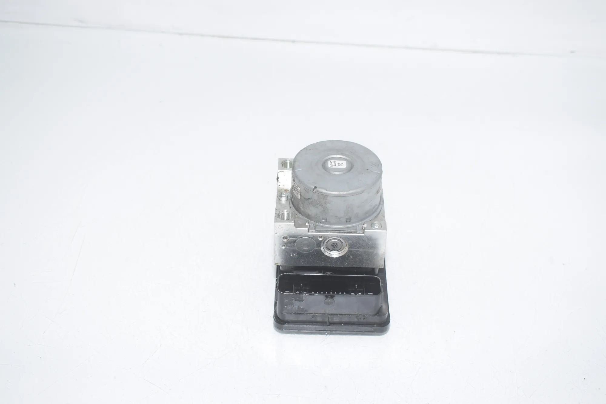 ABS Pump – OEM 6888042 · BMW 2 Active Tourer (F45) BMW 2 Active Tourer (F45) 216 i 2017 – 3