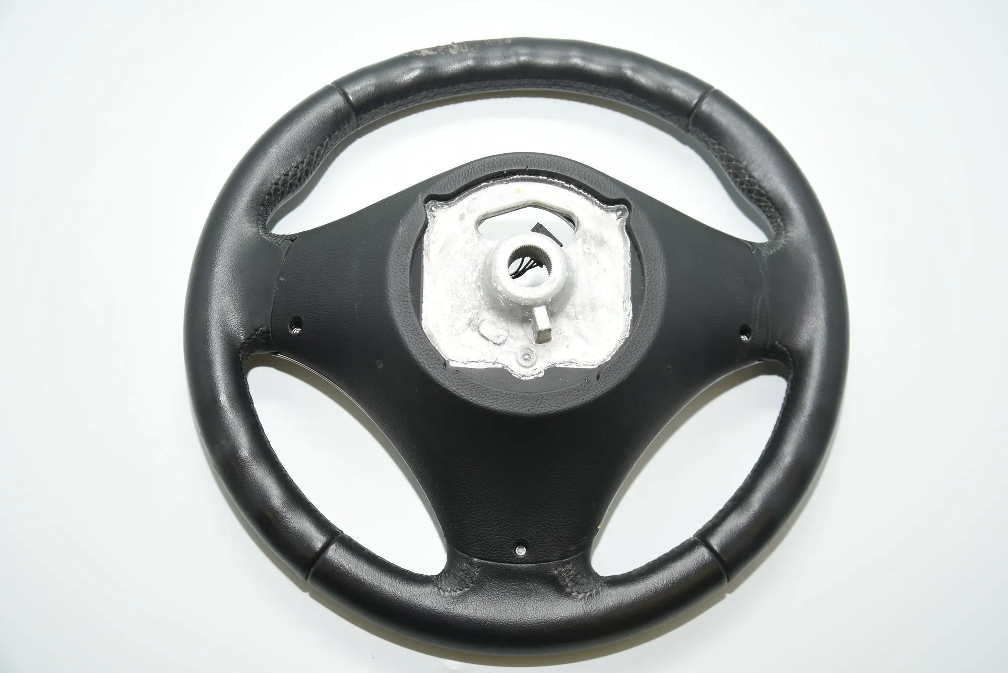 Steering Wheel – OEM NA · BMW 3 Cabrio (E93) BMW 3 Cabrio (E93) 320 d 2011 – 3