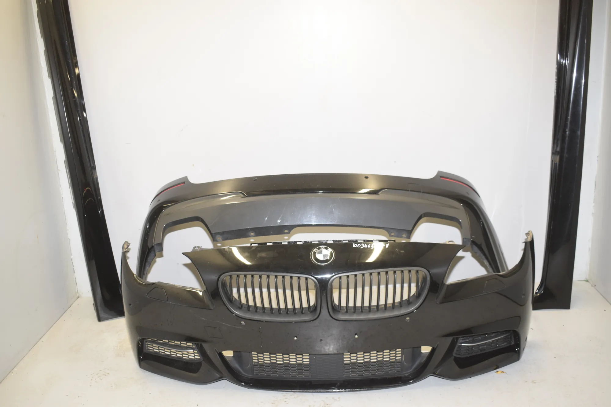 Front Bumper – OEM 8054420 · BMW 5 Touring (F11) BMW 5 Touring (F11) M 550 d xDrive 2015 – 5