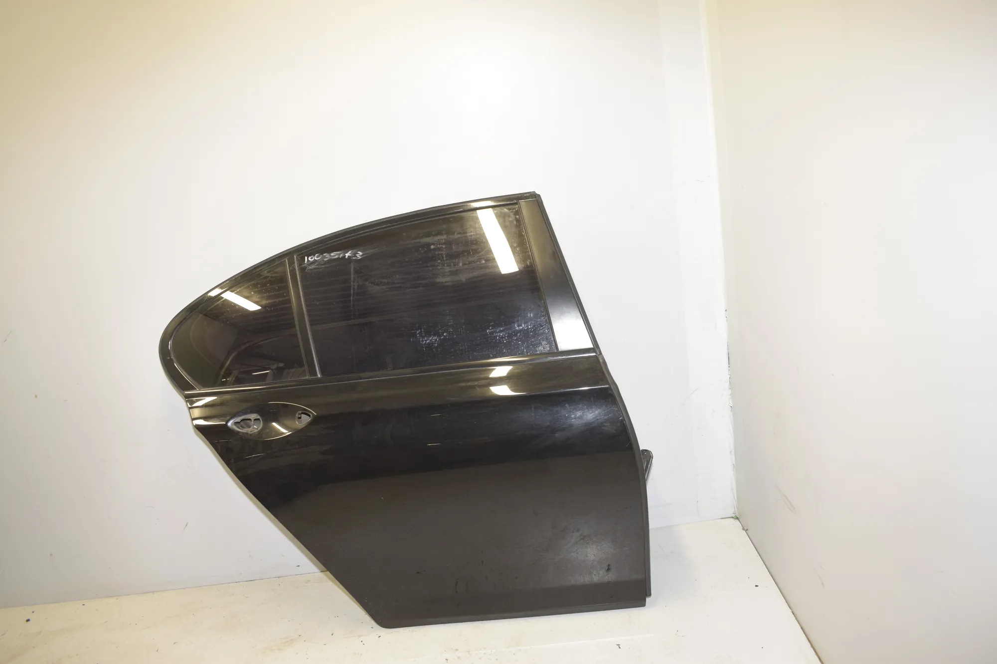 Rear Right Door · BMW 7 (F01, F02) BMW 7 (F01, F02) 730 d xDrive 2012