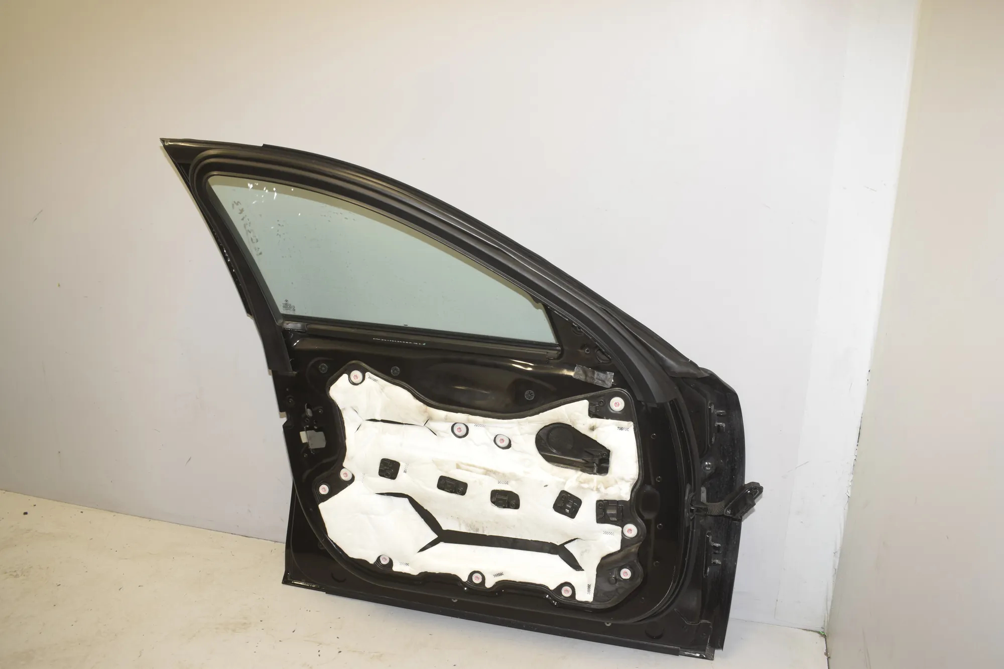 Front Left Door · BMW 7 (F01, F02) BMW 7 (F01, F02) 730 d xDrive 2012 – 5