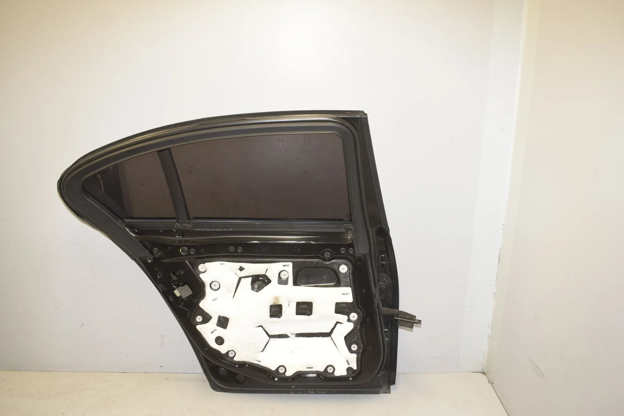 Rear Left Door · BMW 7 (F01, F02) BMW 7 (F01, F02) 730 d xDrive 2012 – 5