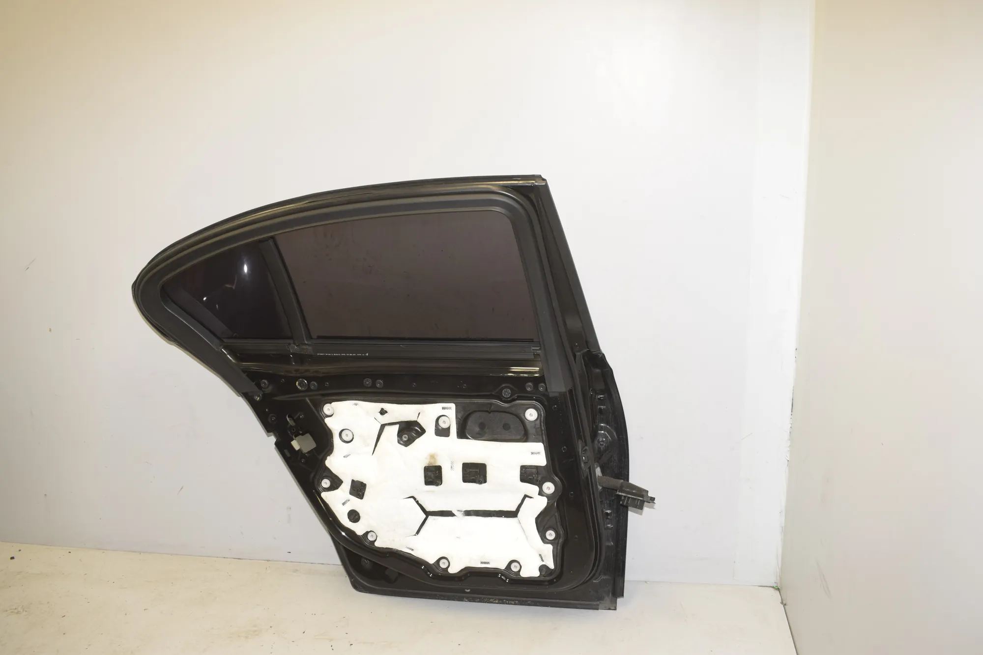 Rear Left Door · BMW 7 (F01, F02) BMW 7 (F01, F02) 730 d xDrive 2012 – 6