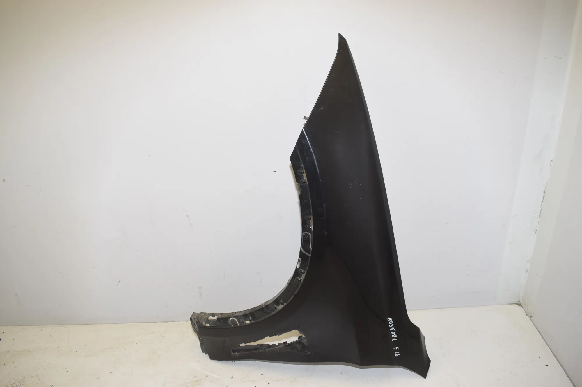 Front Left Fender · BMW X6 (F16, F86) BMW X6 (F16, F86) M 2015