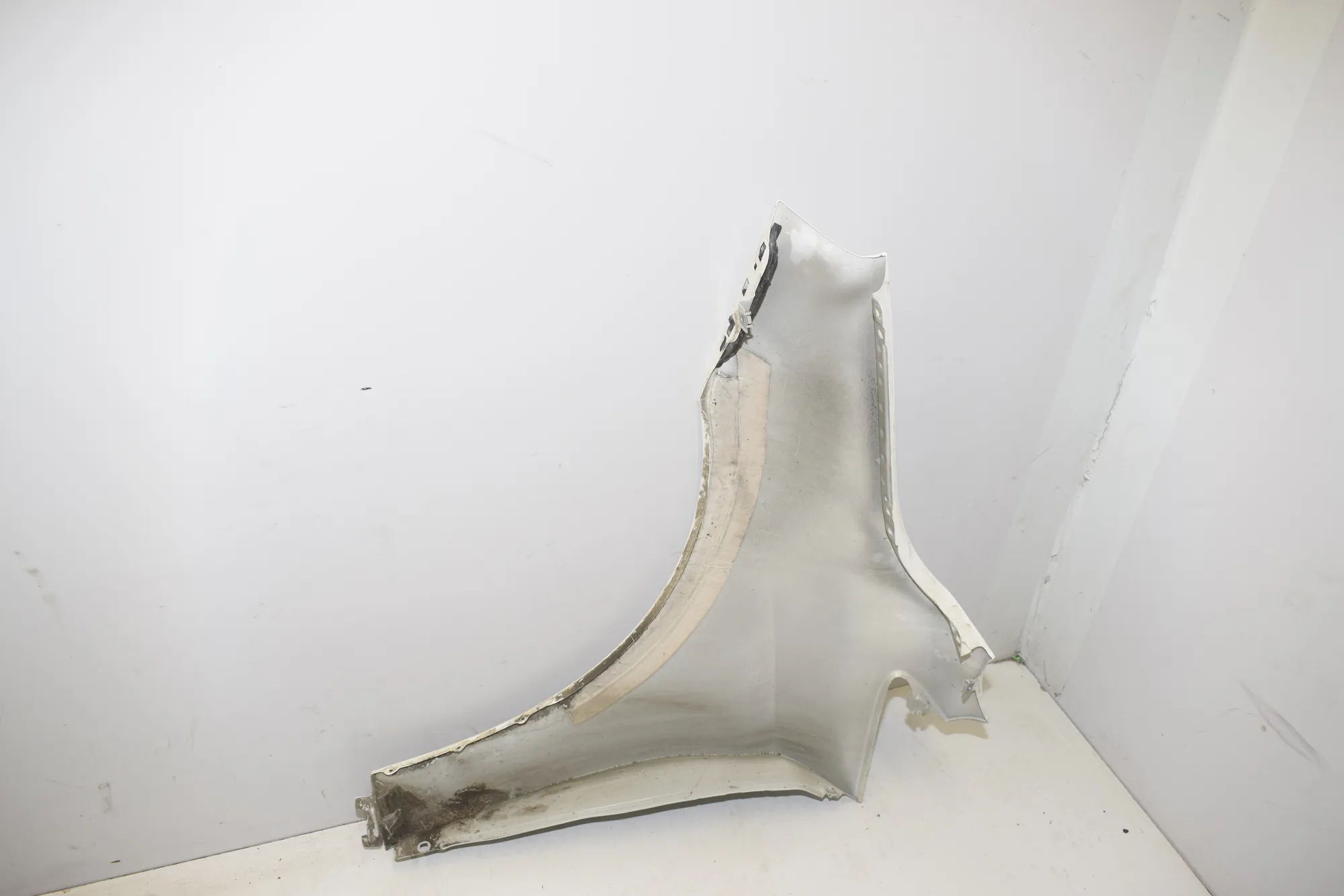 Front Right Fender · BMW 2 Gran Tourer (F46) BMW 2 Gran Tourer (F46) 220 d xDrive 2018 – 4
