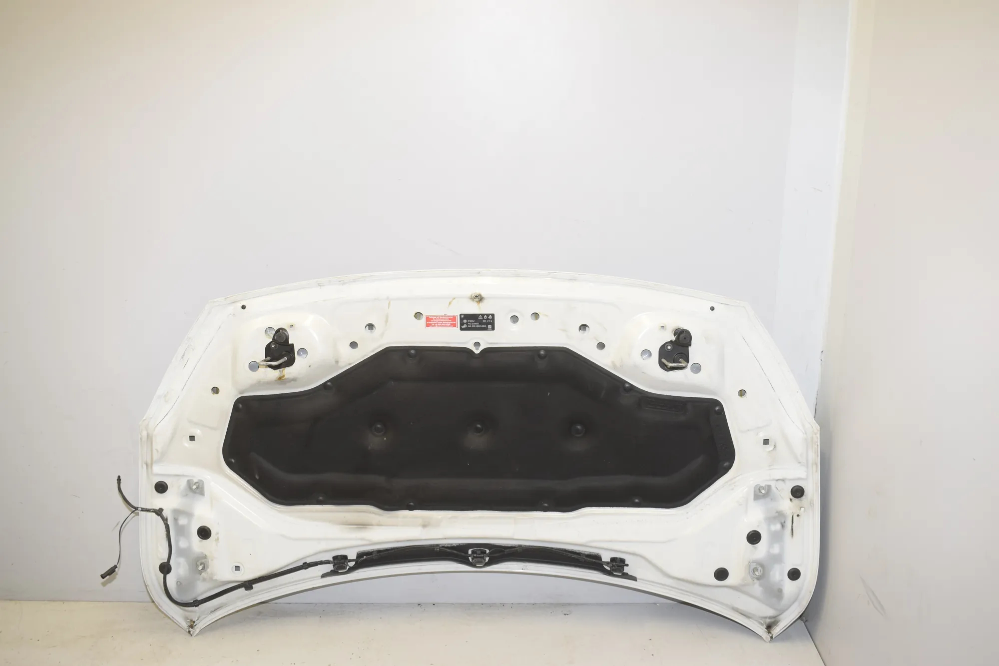 Bonnet Hood · BMW 2 Gran Tourer (F46) BMW 2 Gran Tourer (F46) 220 d xDrive 2018 – 4