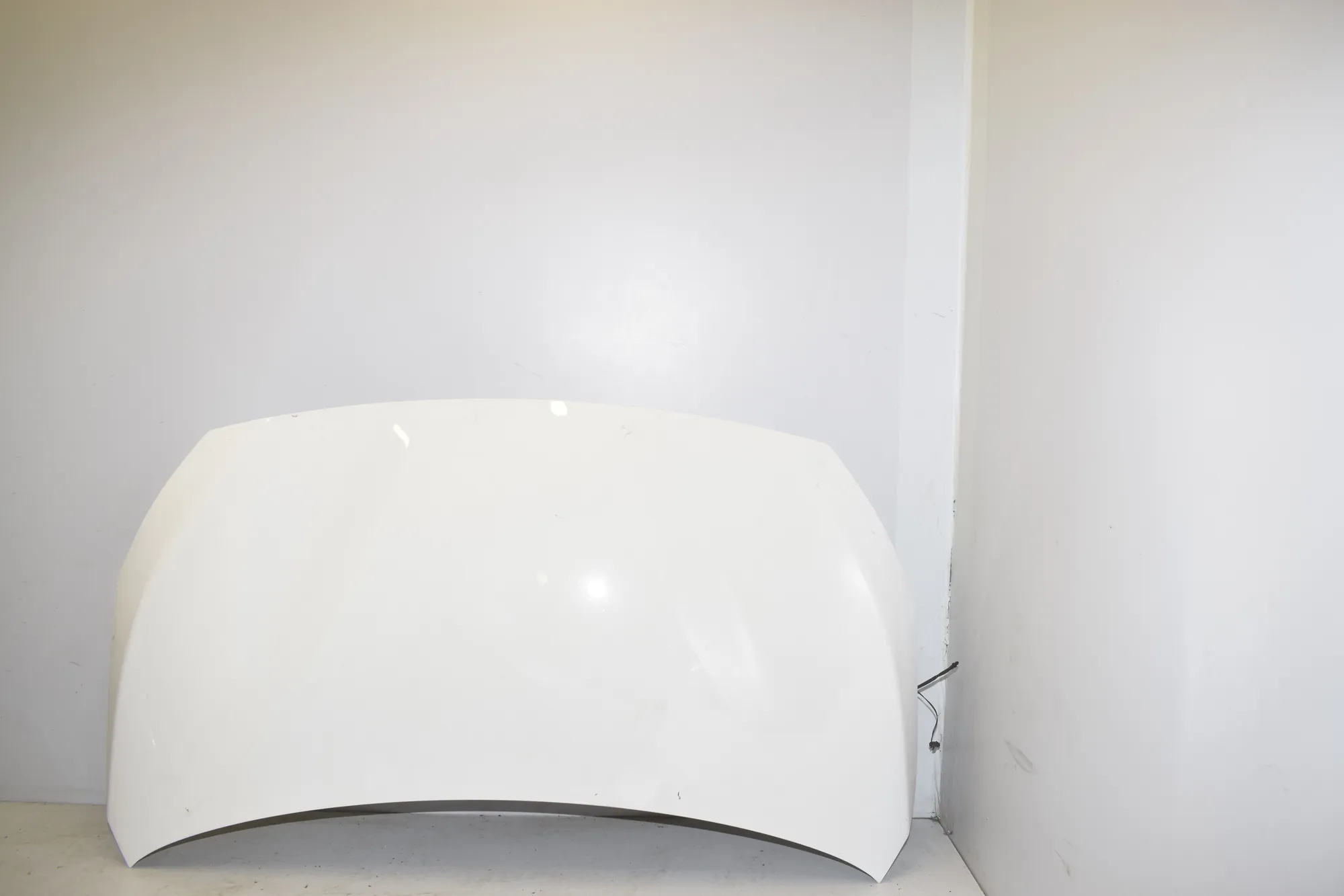 Bonnet Hood · BMW 2 Gran Tourer (F46) BMW 2 Gran Tourer (F46) 220 d xDrive 2018 – 3